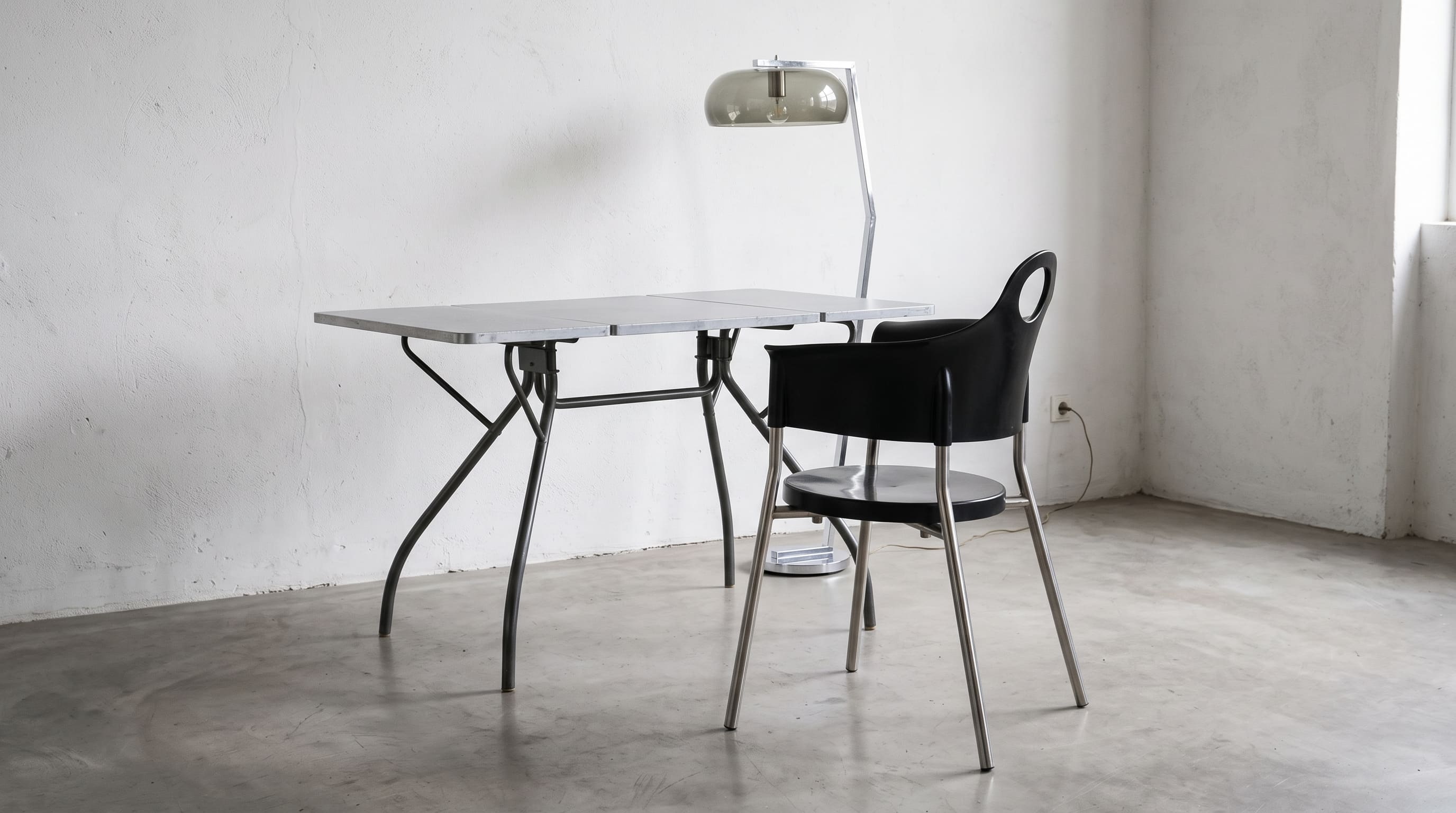Office / オフィス