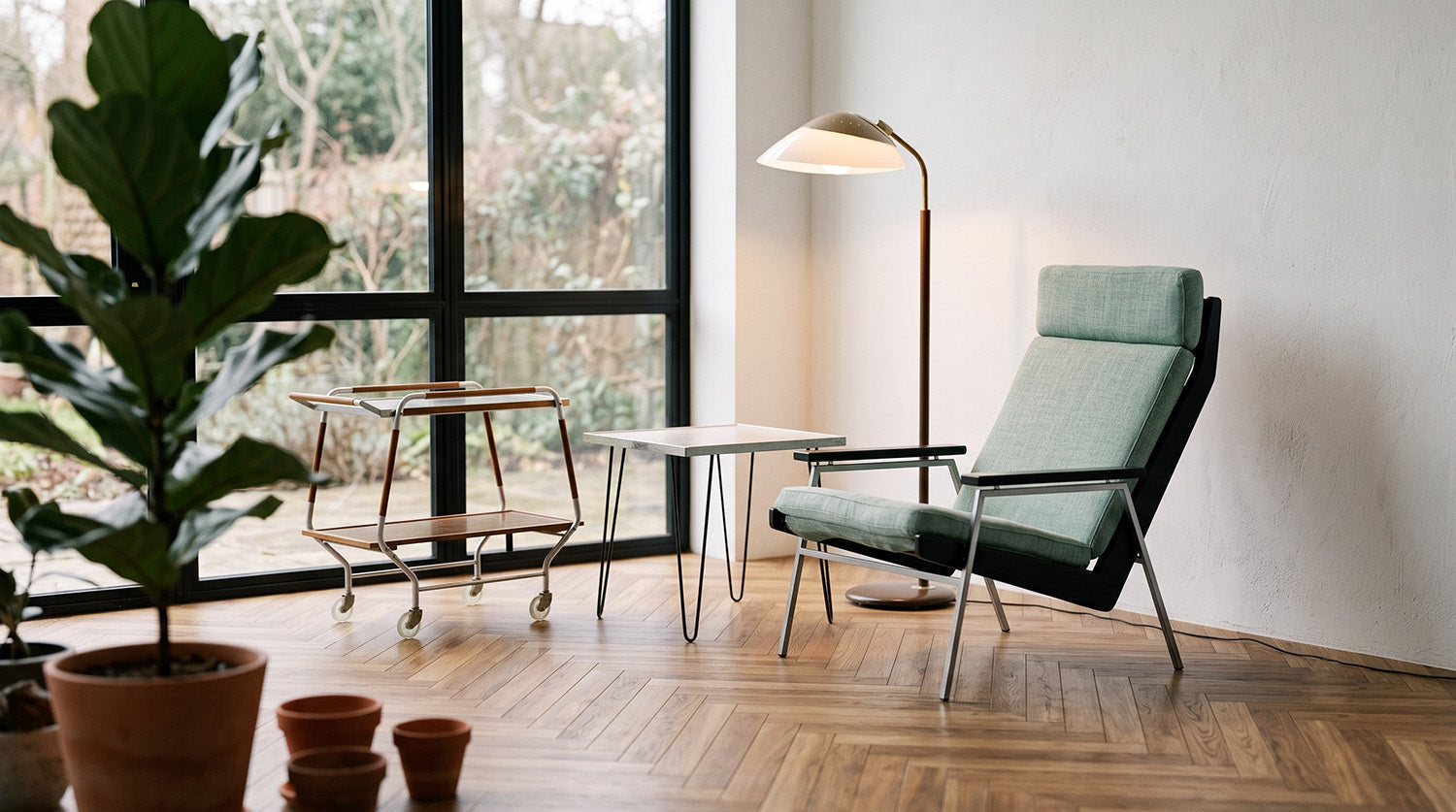 Living Room / リビング
