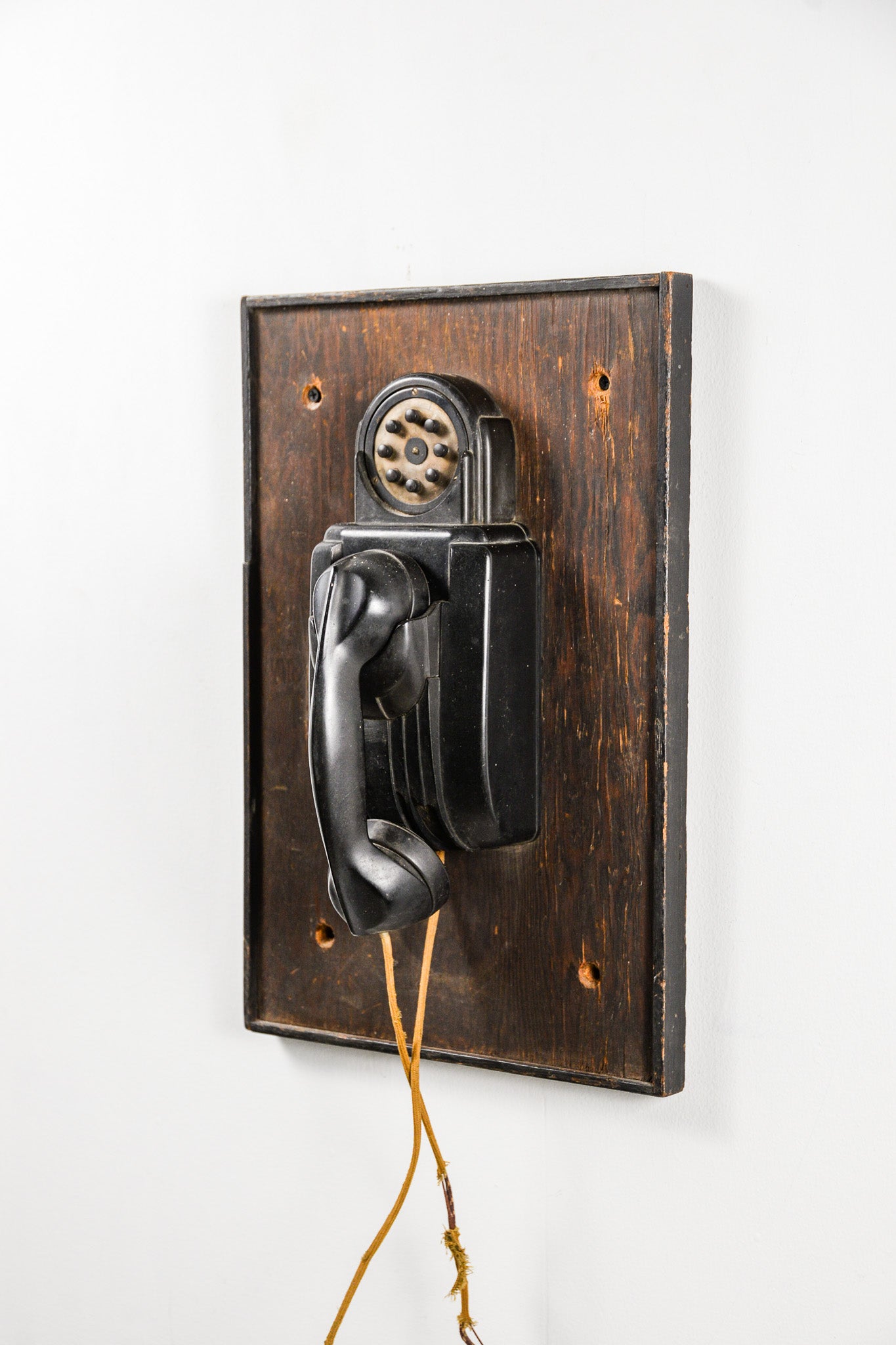 Vintage Wall-mounted Telephone / ビンテージ 壁掛け電話