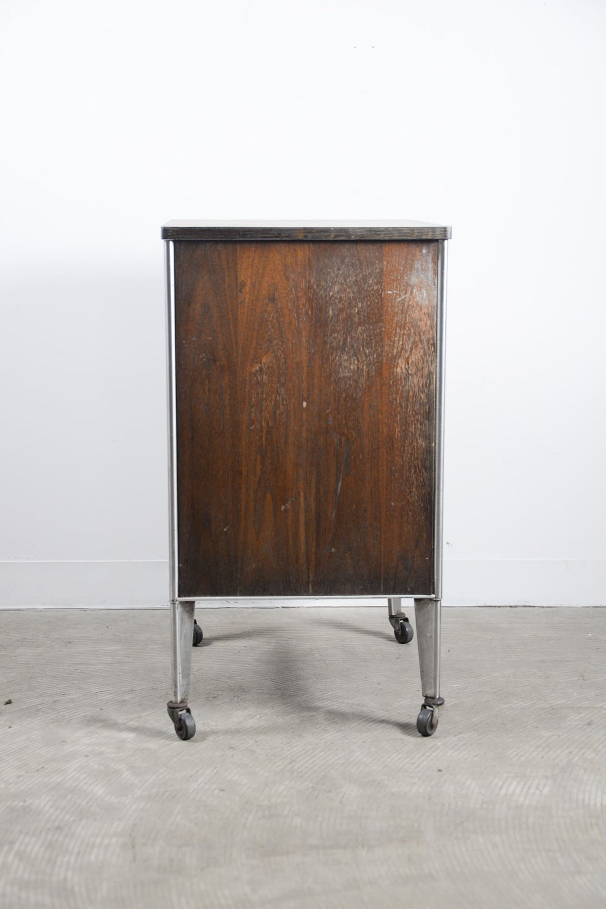 Medical Cabinet by Raymond Loewy for Hill-Rom / レイモンド・ローウィ ヒルロム社 メディカルキャビネット