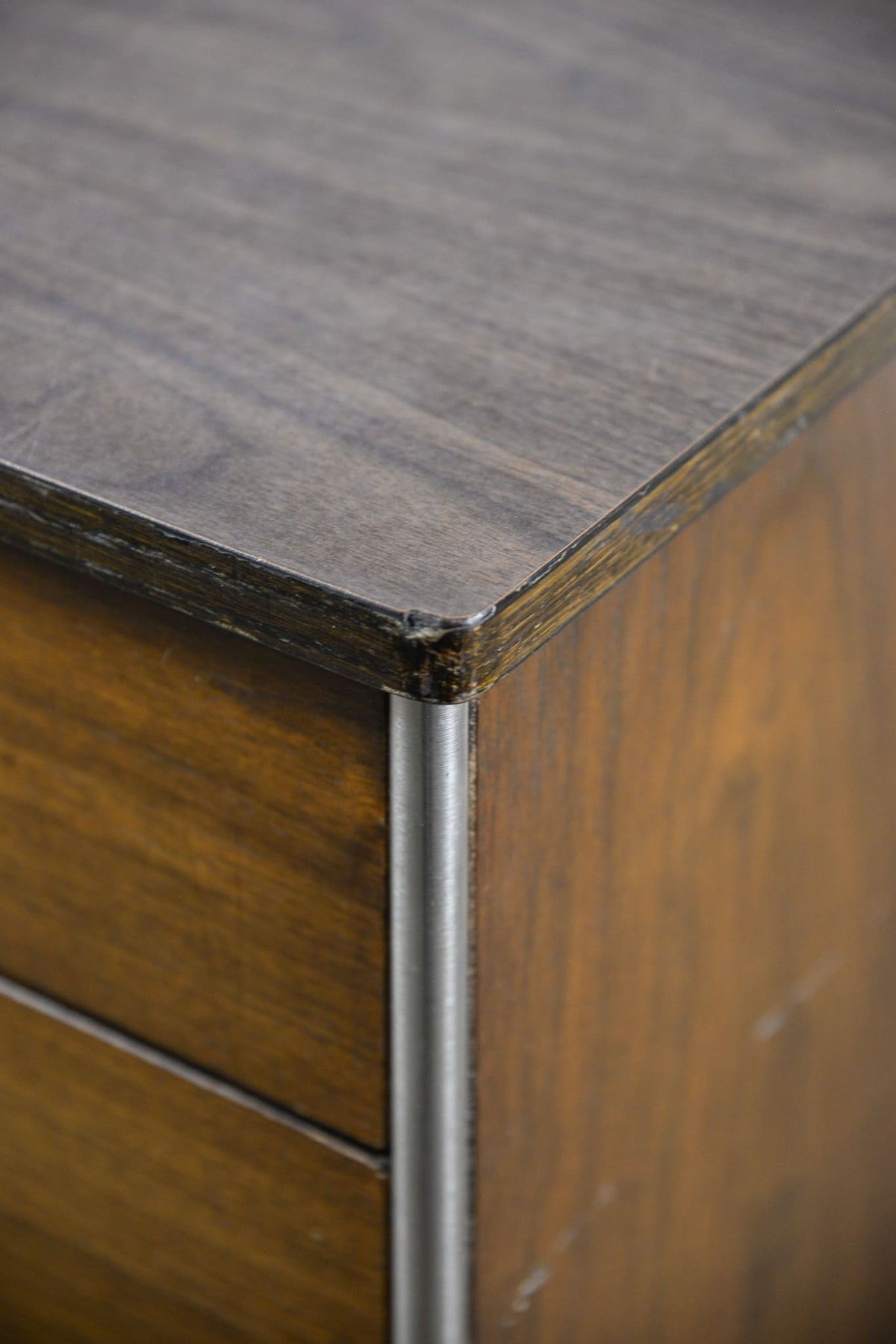 Medical Cabinet by Raymond Loewy for Hill-Rom / レイモンド・ローウィ ヒルロム社 メディカルキャビネット