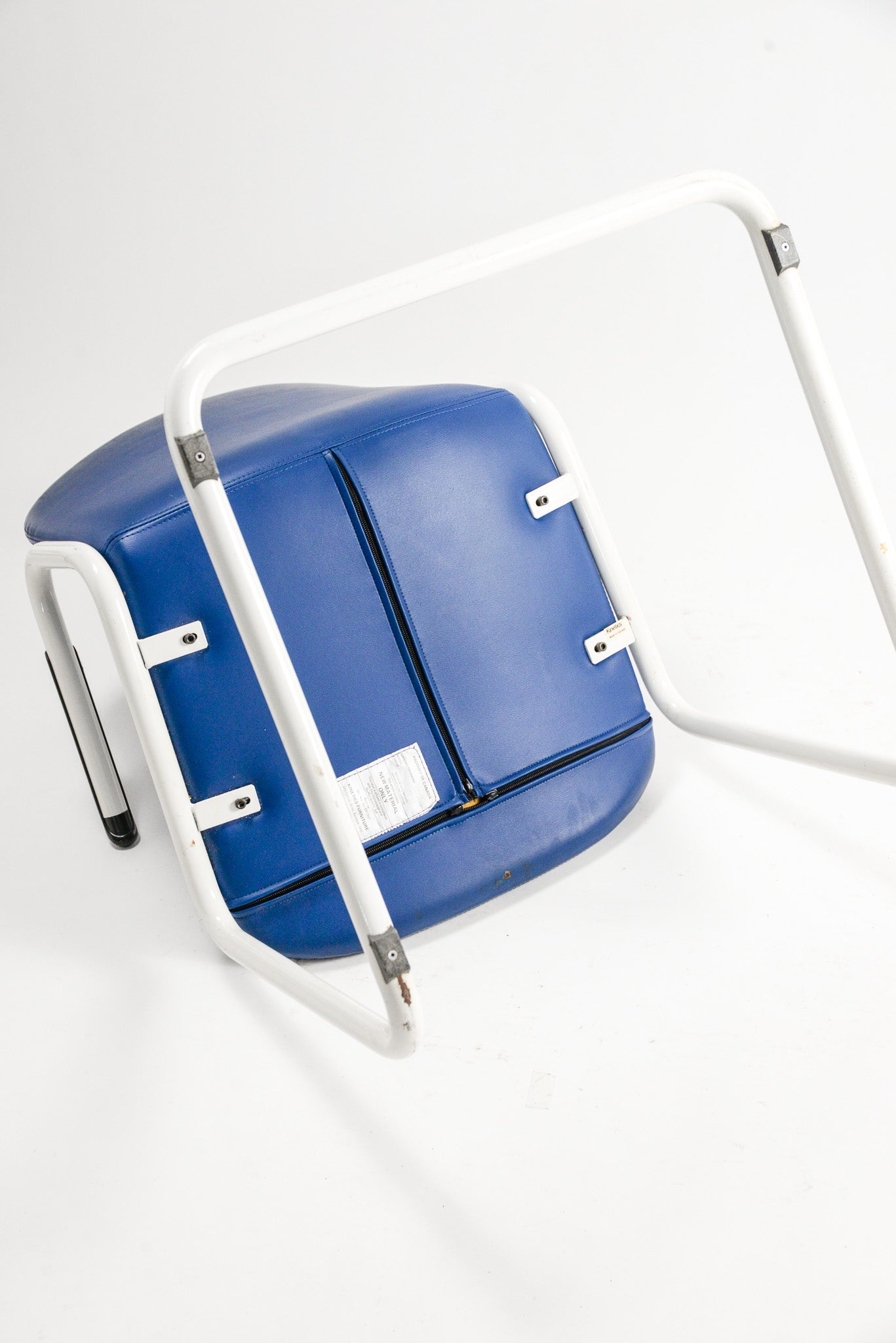 Kinetics Cantilever Armchair / Kinetics社 カンチレバー アームチェア