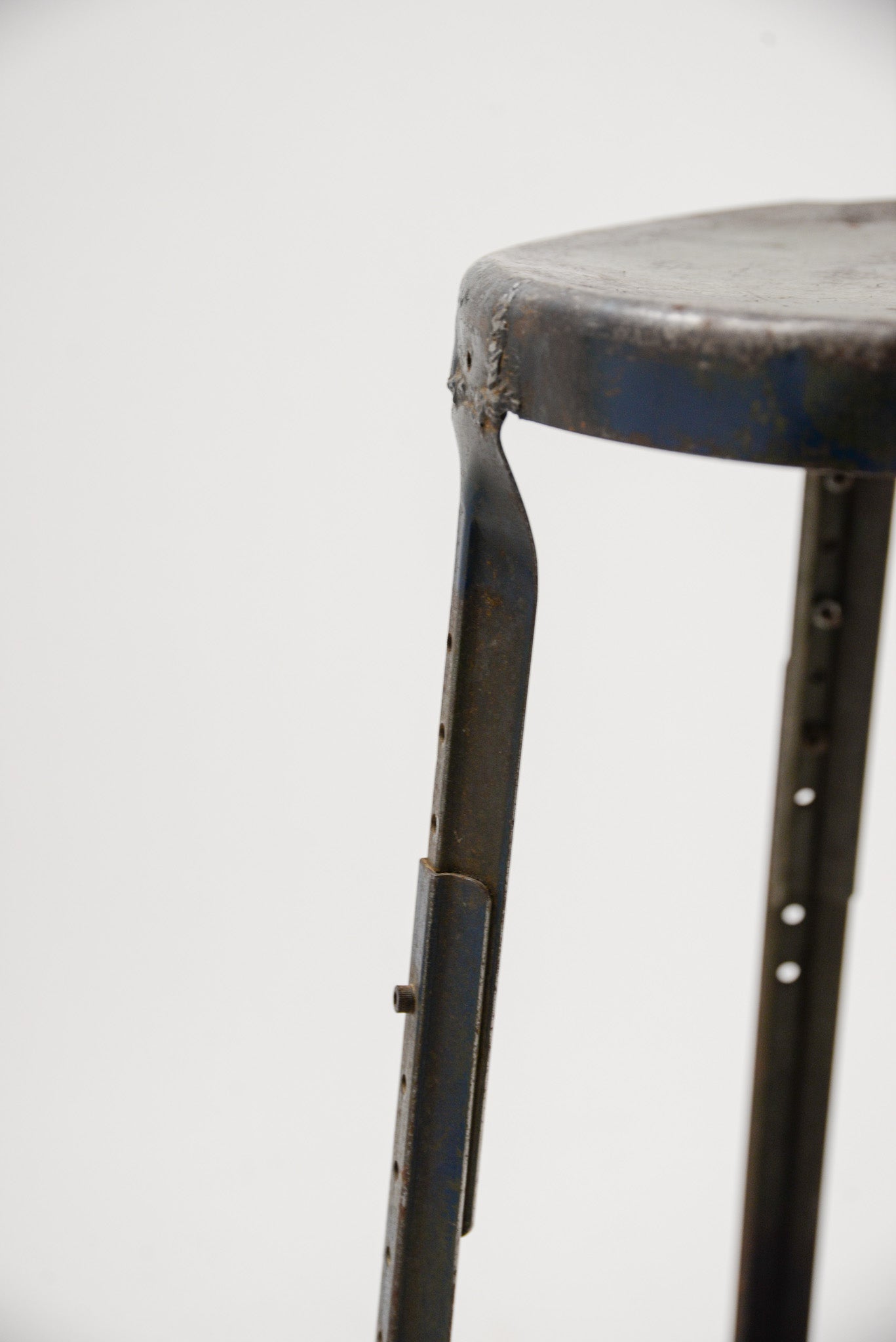 Vintage Industrial Stool with Adjustable Backrest / ヴィンテージ インダストリアル スツール（バックレスト付）