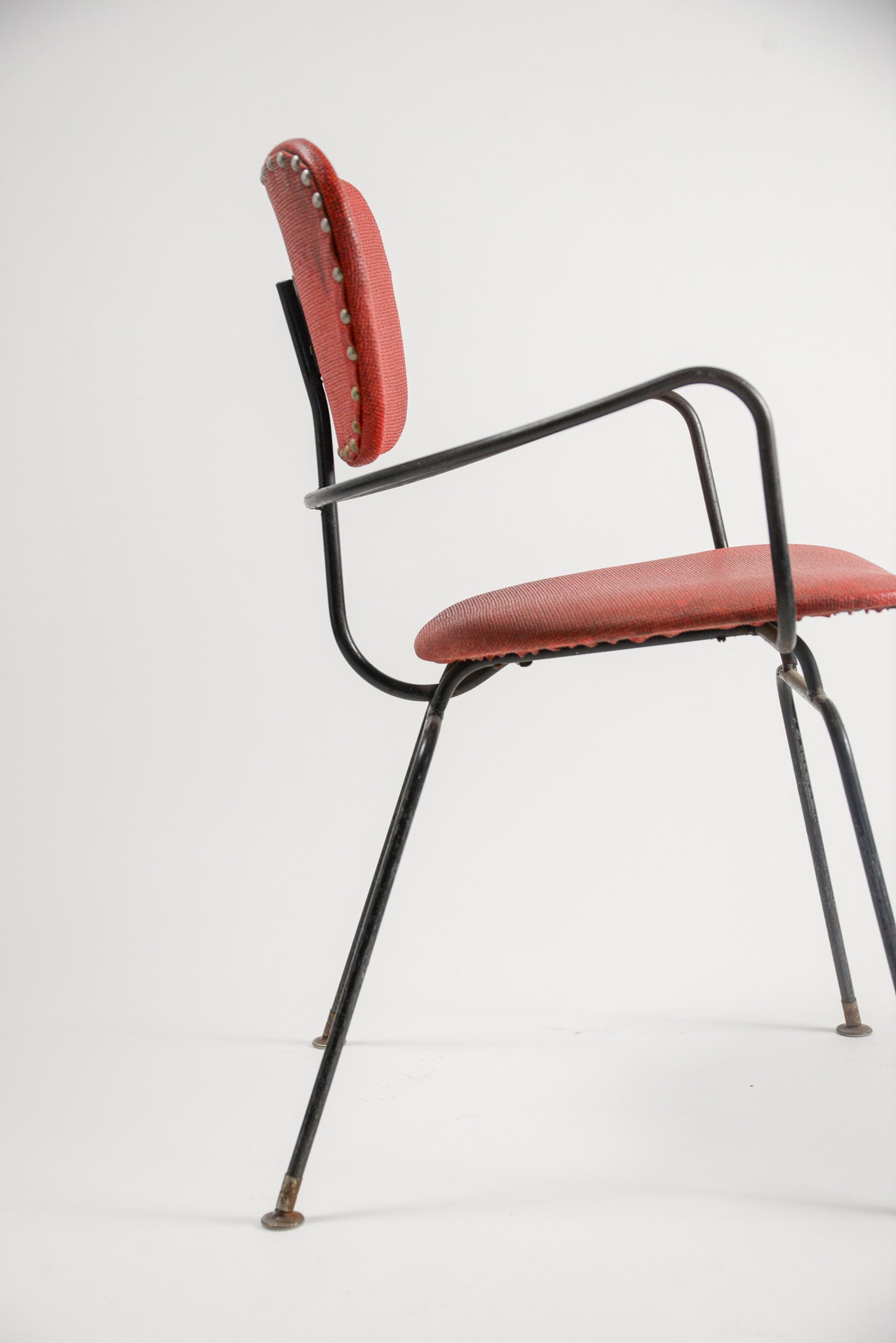 Metal Frame Chair with Red Upholstery / メタルフレーム チェア レッド