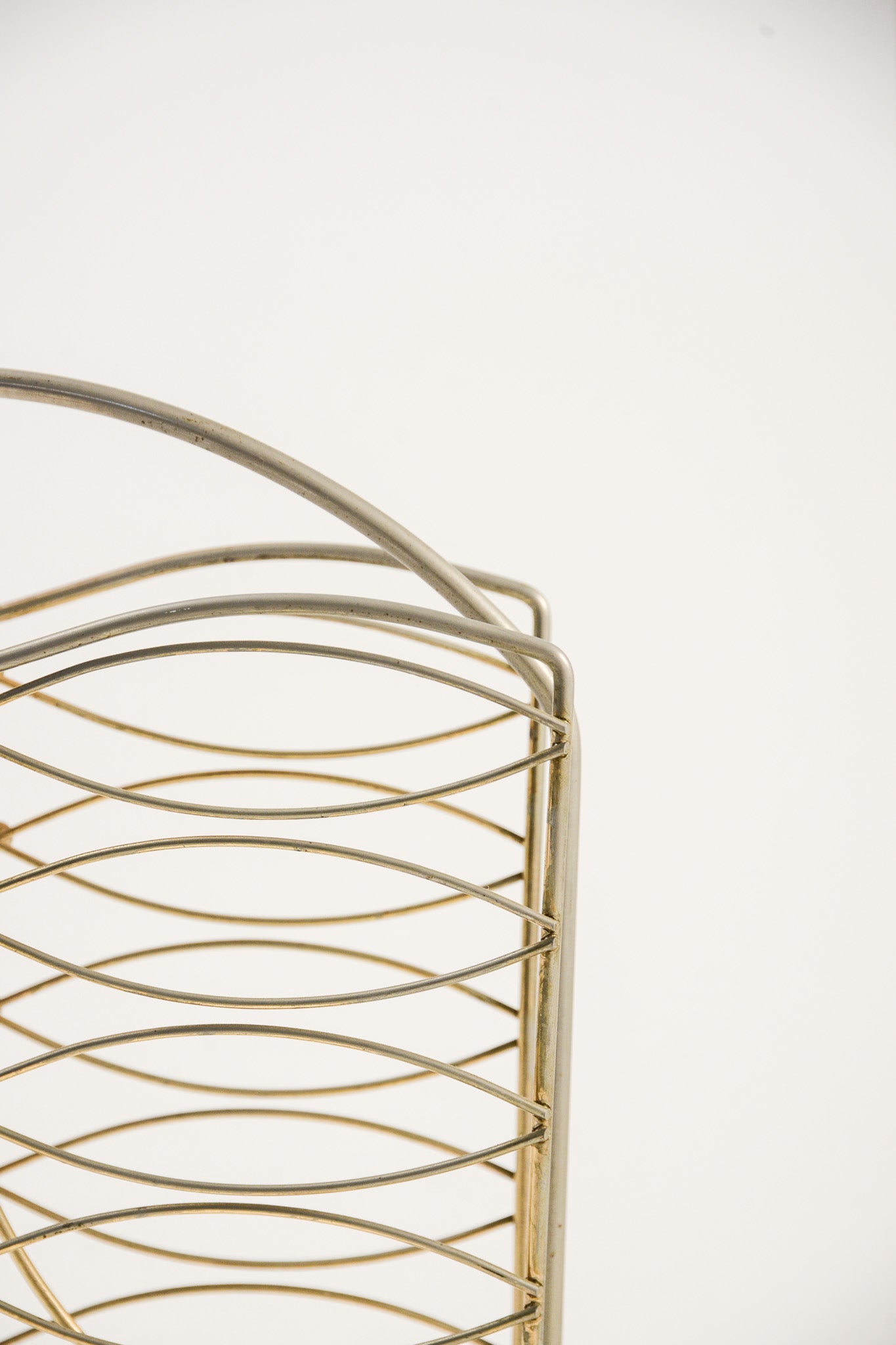Perforated Metal Magazine Rack / メタル マガジンラック