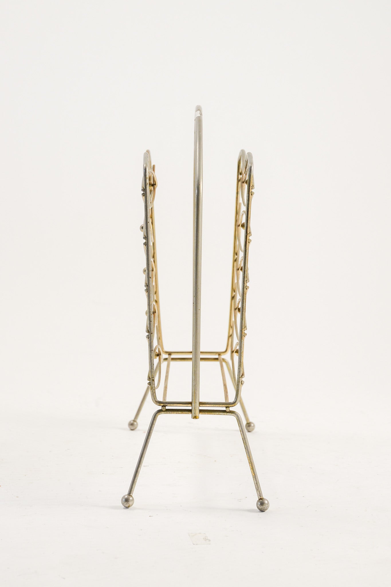 Perforated Metal Magazine Rack / メタル マガジンラック