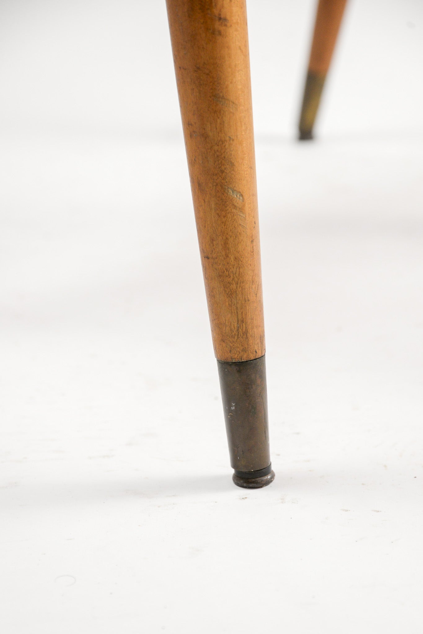 Vintage Wooden Armchair / ヴィンテージ ウッド アームチェア
