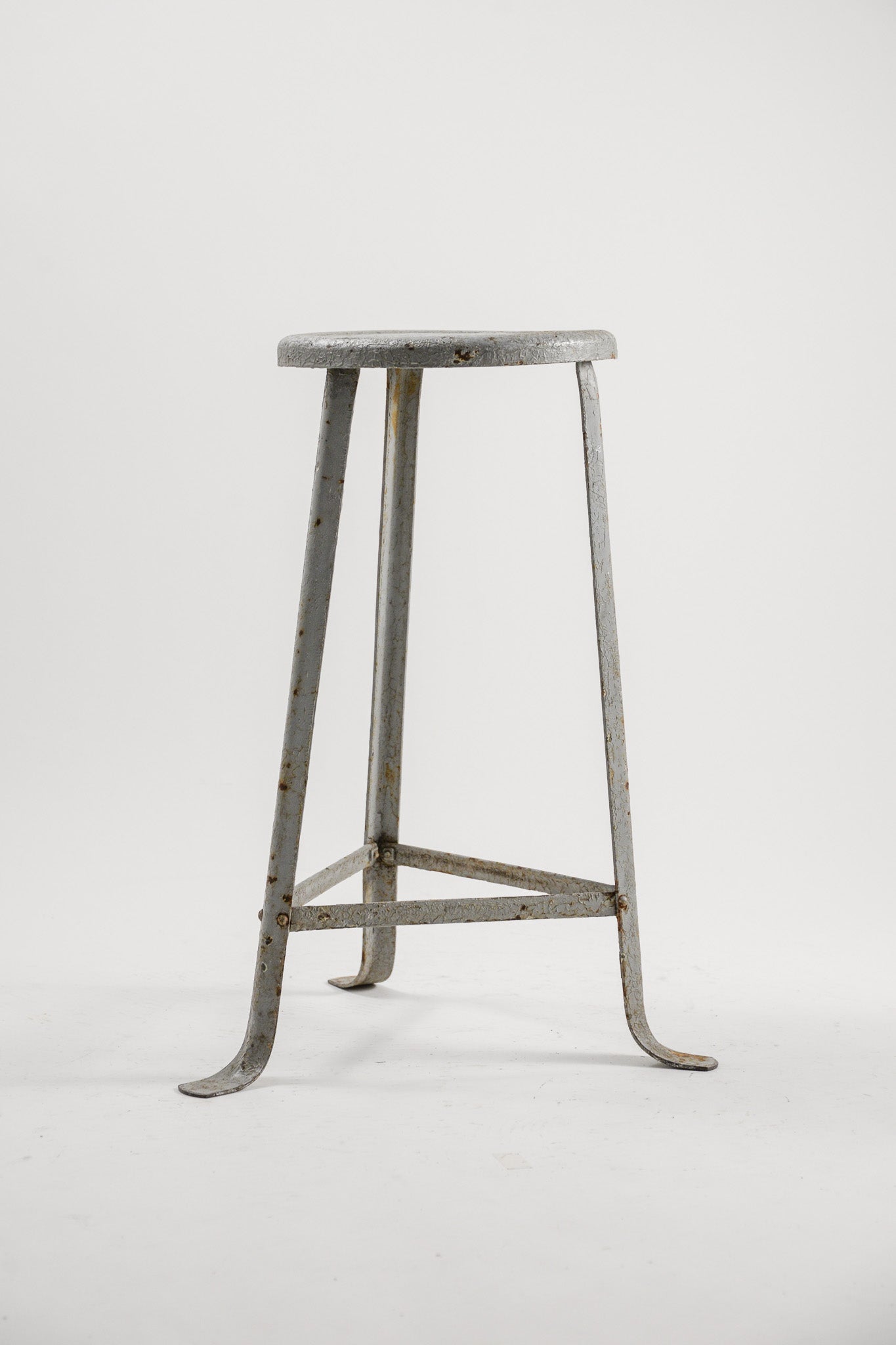 Vintage Metal 3-Legged Stool / ヴィンテージ メタル 3本脚 スツール