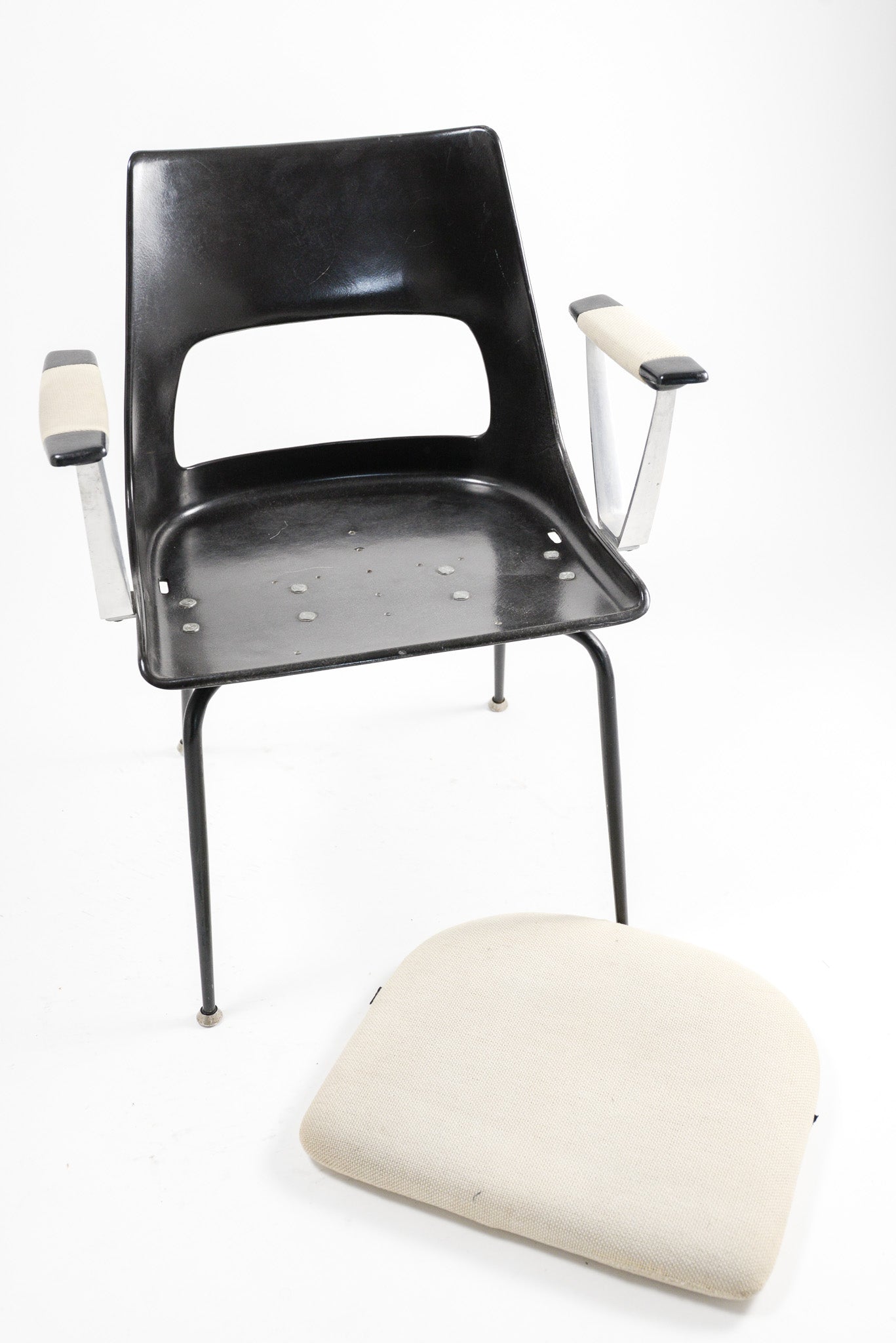 Vintage Fiberglass Armchair / ヴィンテージ ファイバーグラス アームチェア