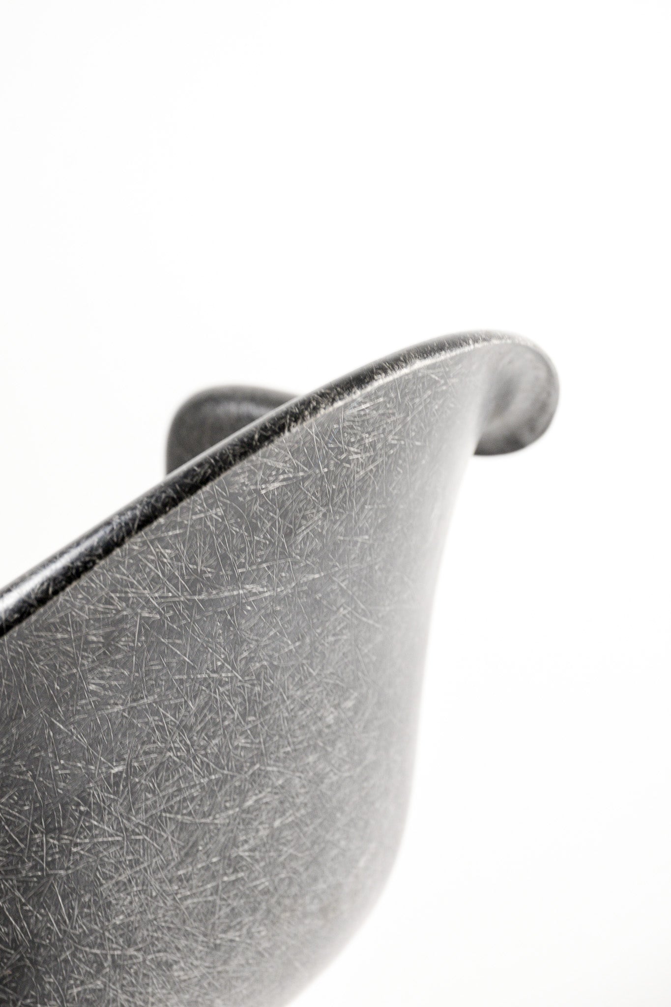 Vintage Fiberglass Armshell Chair / ヴィンテージ ファイバーグラス アームシェルチェア