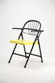 Metal Folding Chair with Armrests / メタルアーム付き折りたたみ椅子