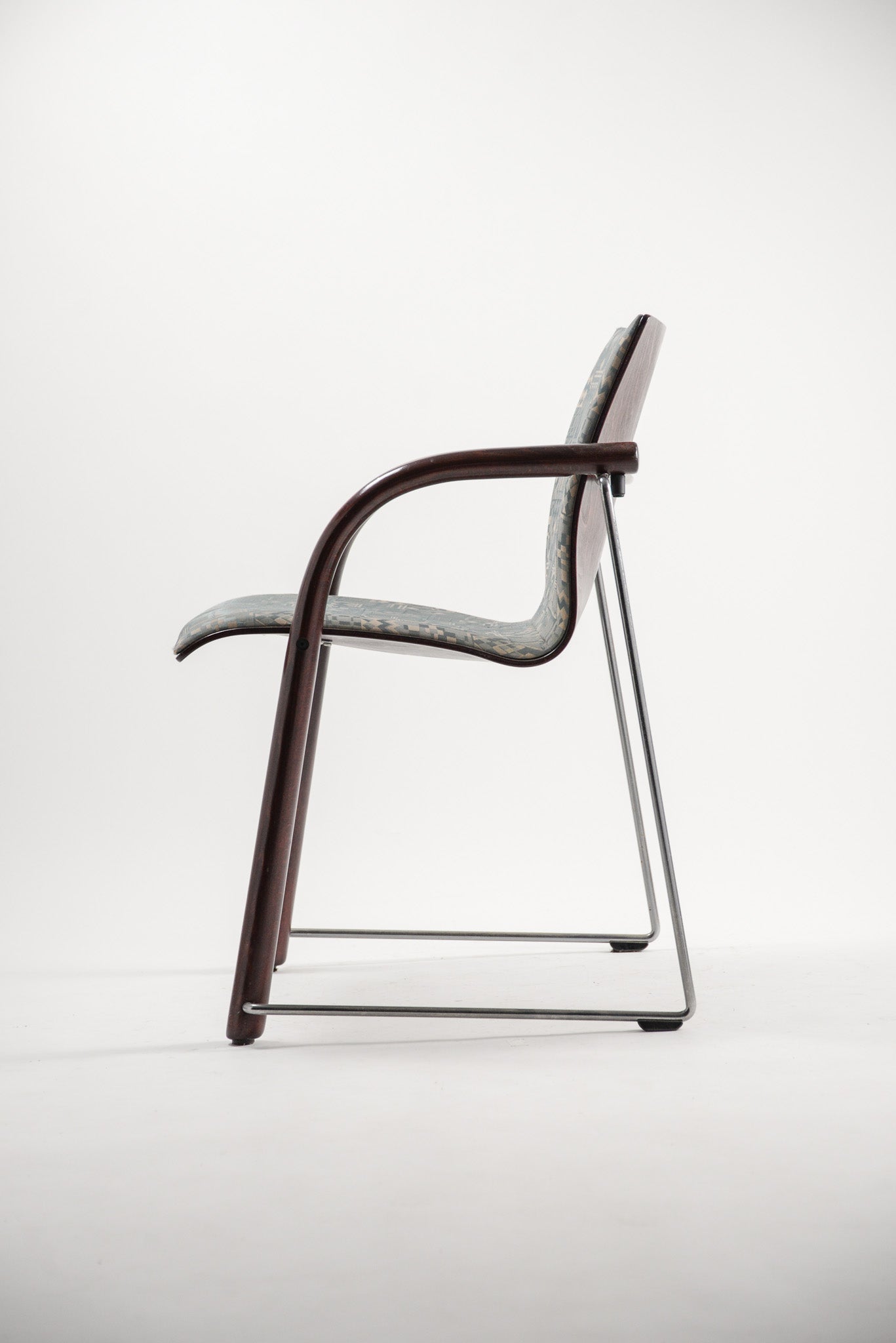 Thonet Model S320 Chair / トーネット S320 チェア