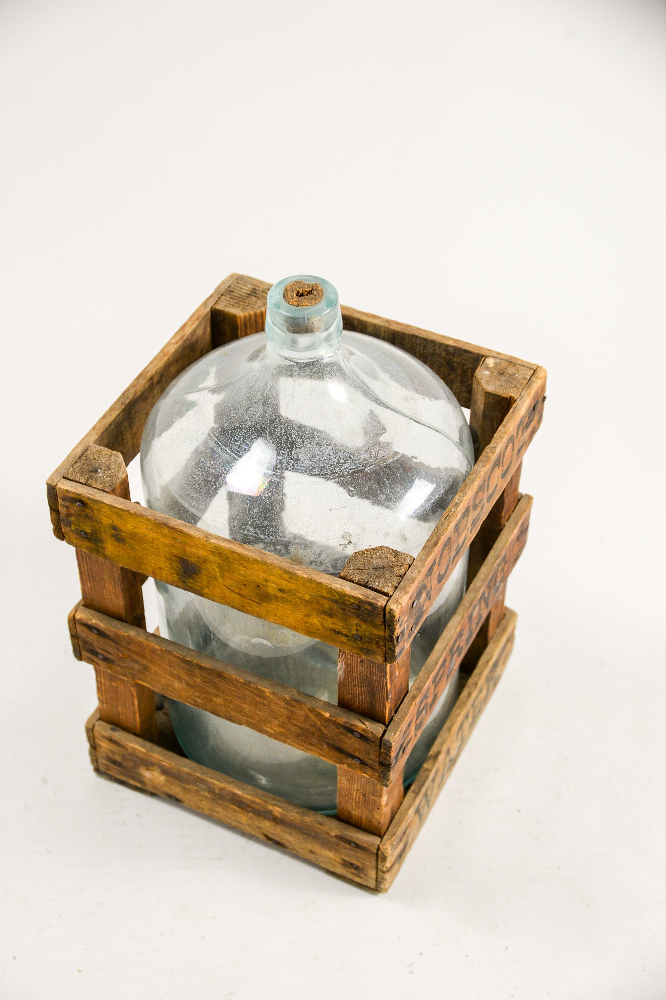 Vintage Bottle with Wooden Crate / 木箱付きビン