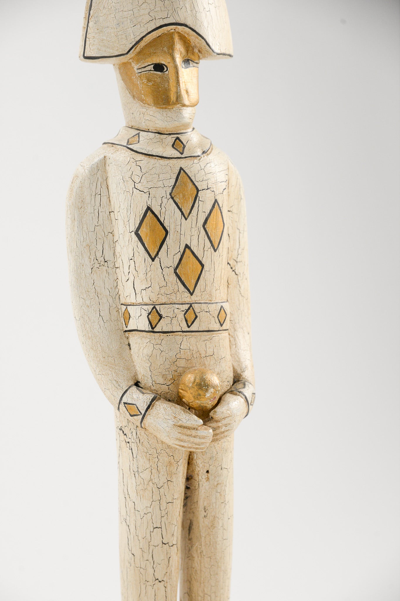 Tall Standing Figure / 人型オブジェ