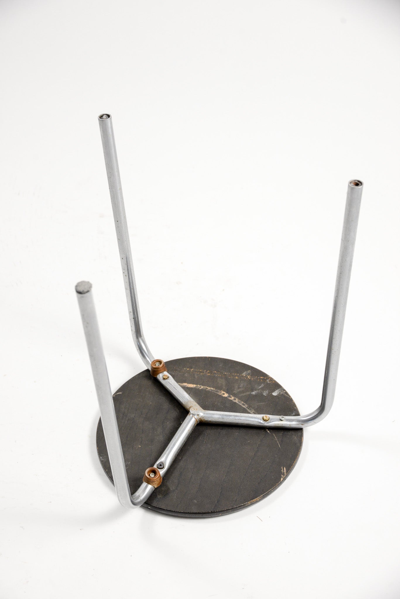 Vintage Three Leg Stool / ヴィンテージ ３本脚 スツール