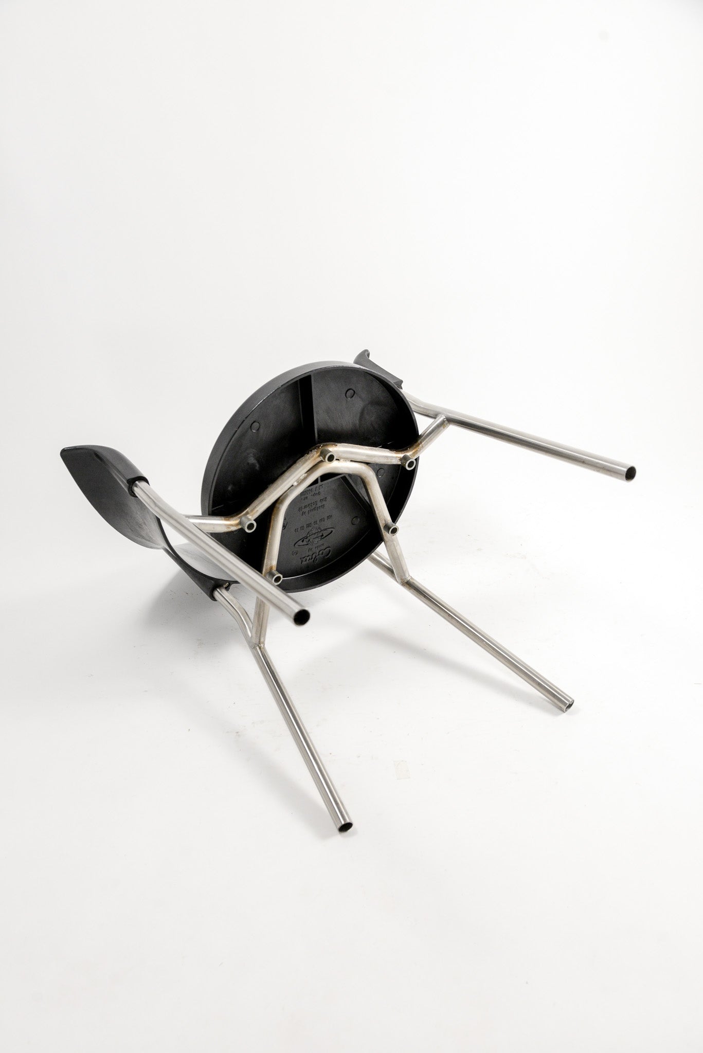 Cobra Armchair by Rob Eckhardt / コブラ アームチェア（ロブ・エックハルト）