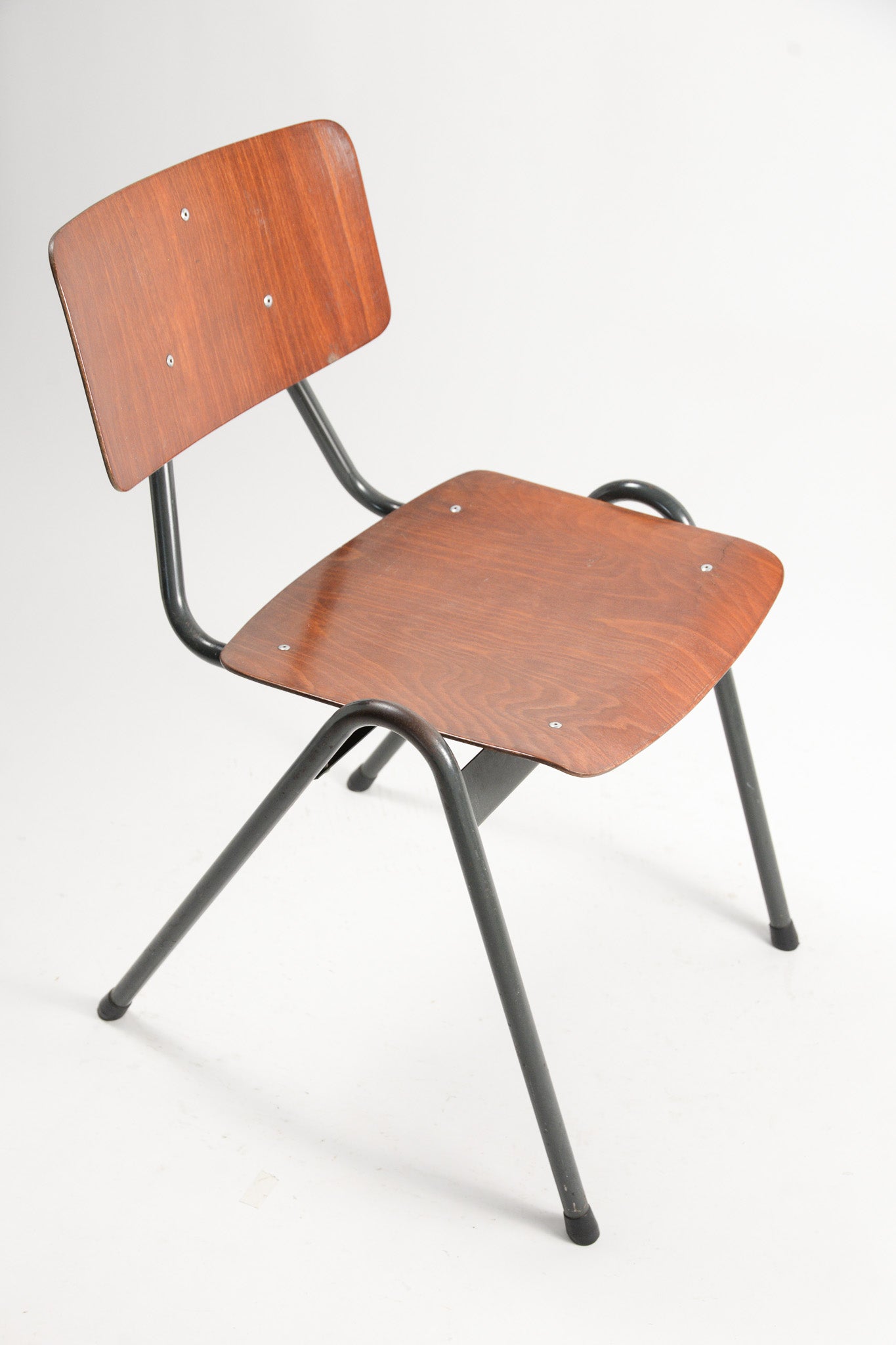 Pagholz Stacking Chair / パグホルツ スタッキングチェア