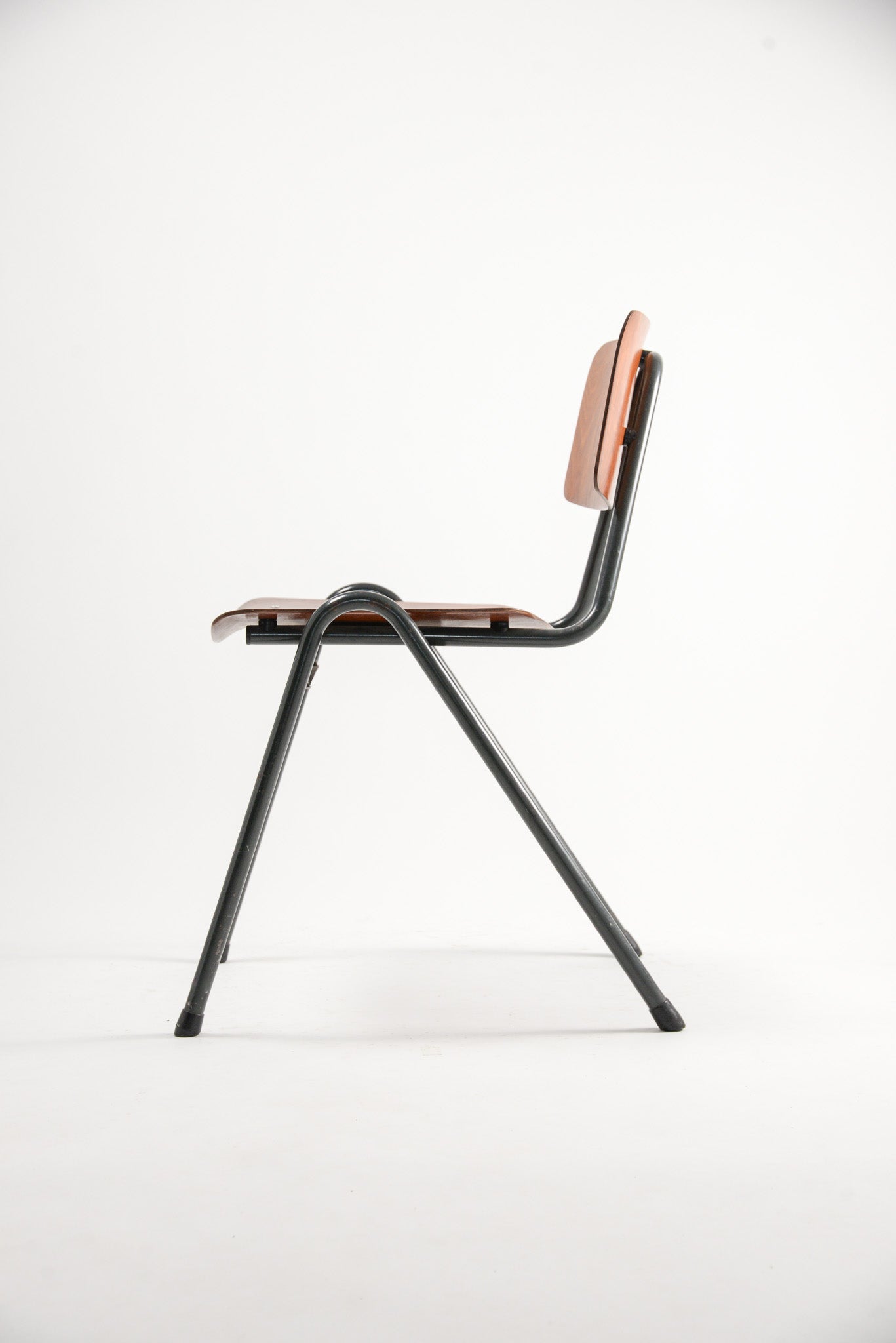 Pagholz Stacking Chair / パグホルツ スタッキングチェア