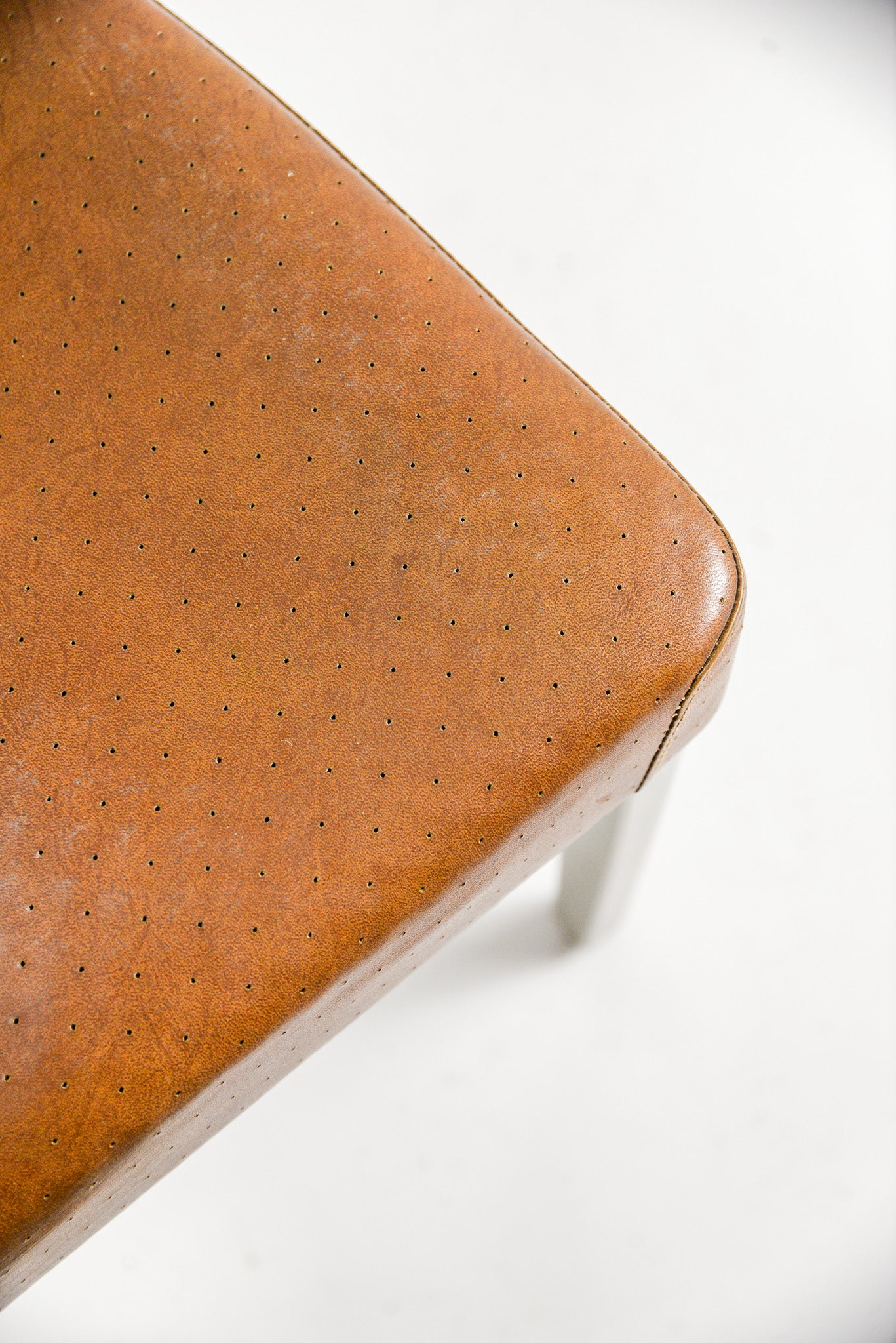 Aluminum Side Chair "Correct Seating" / アルミサイドチェア「コレクト・シーティング」
