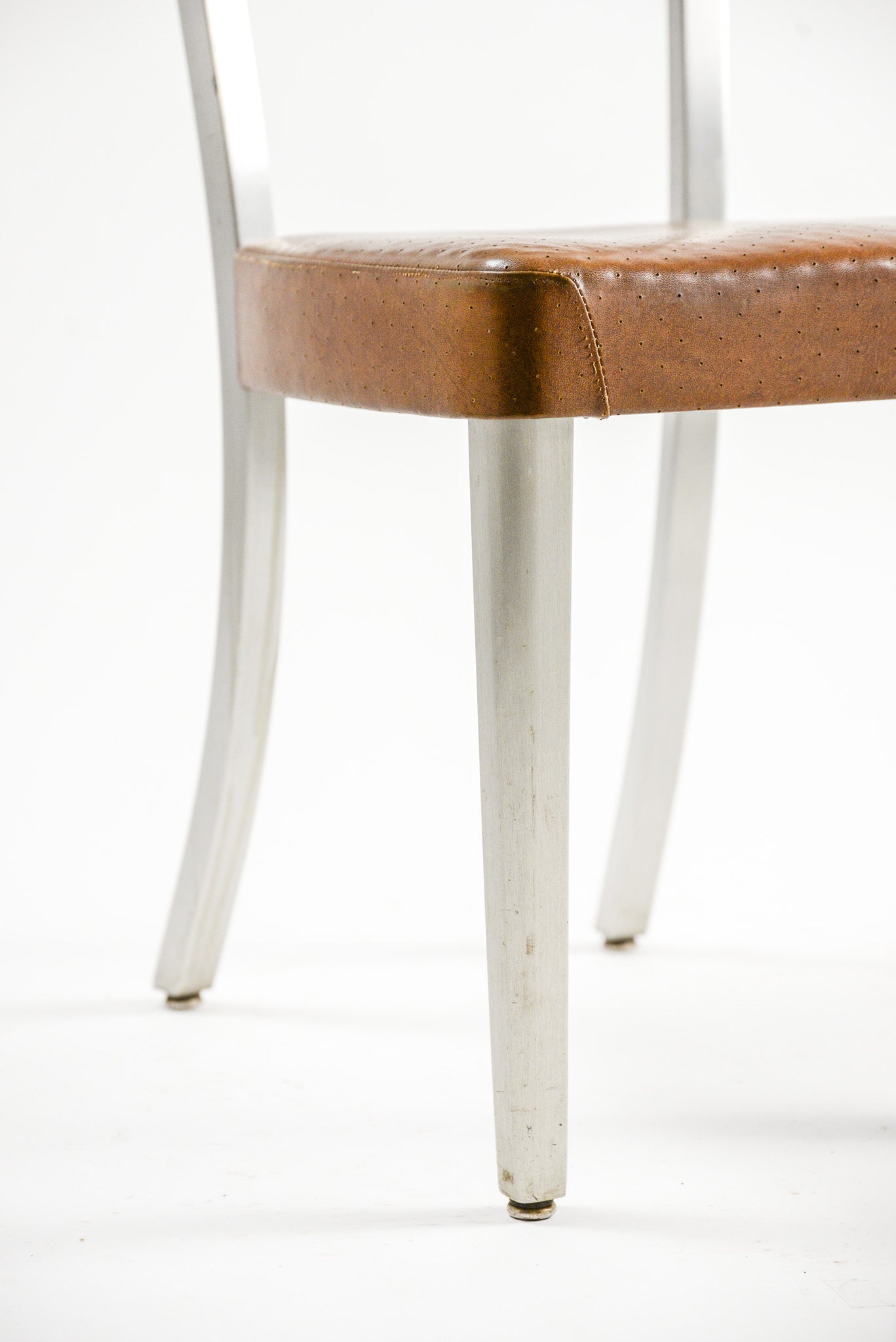 Aluminum Side Chair "Correct Seating" / アルミサイドチェア「コレクト・シーティング」