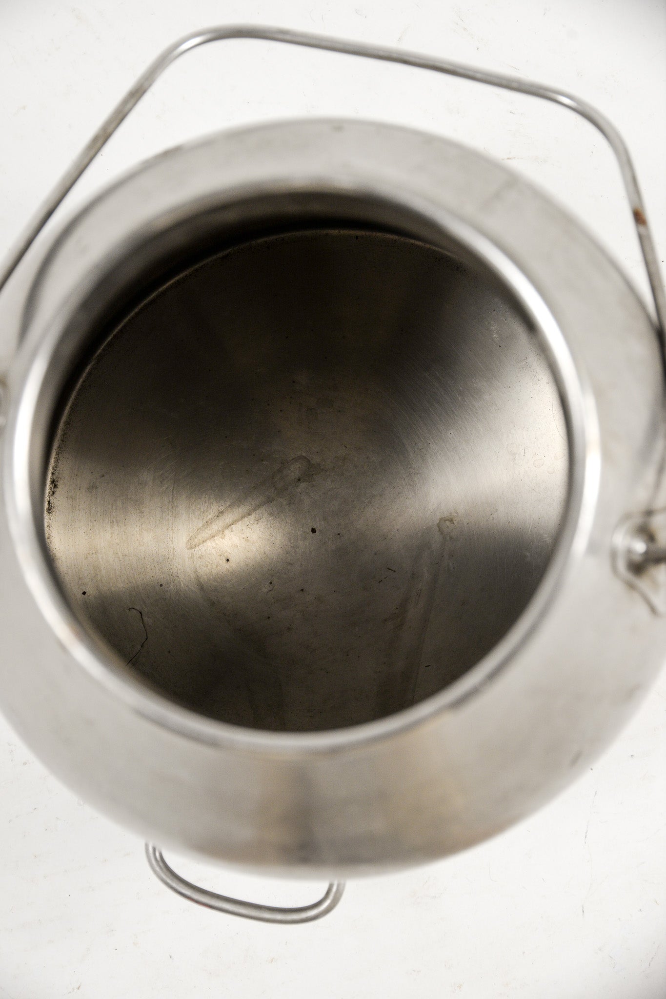 Vintage Metal Milk Can with Handles / ミルク缶 取手付き