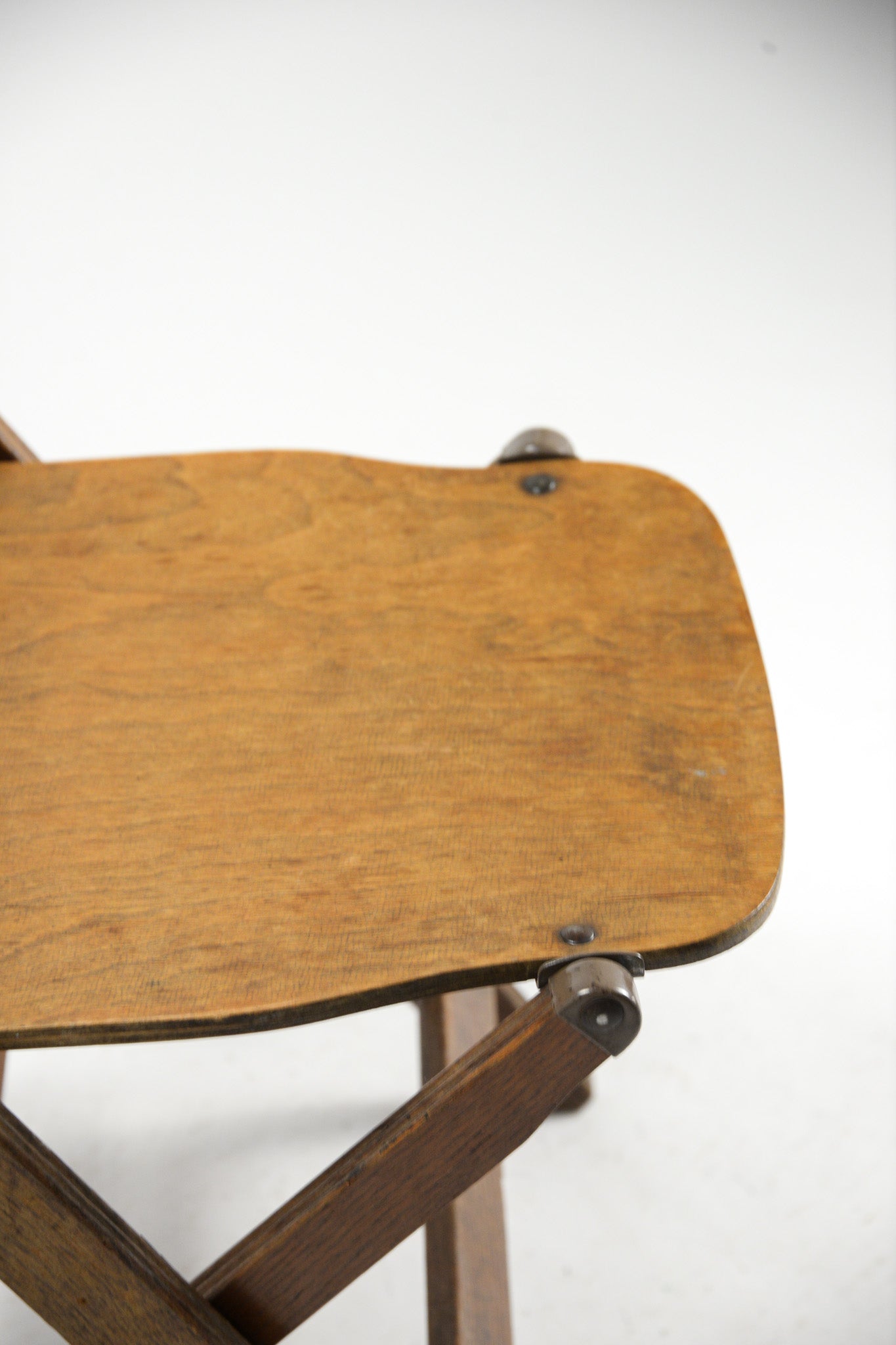 Flip Back Chair / フリップバックチェア