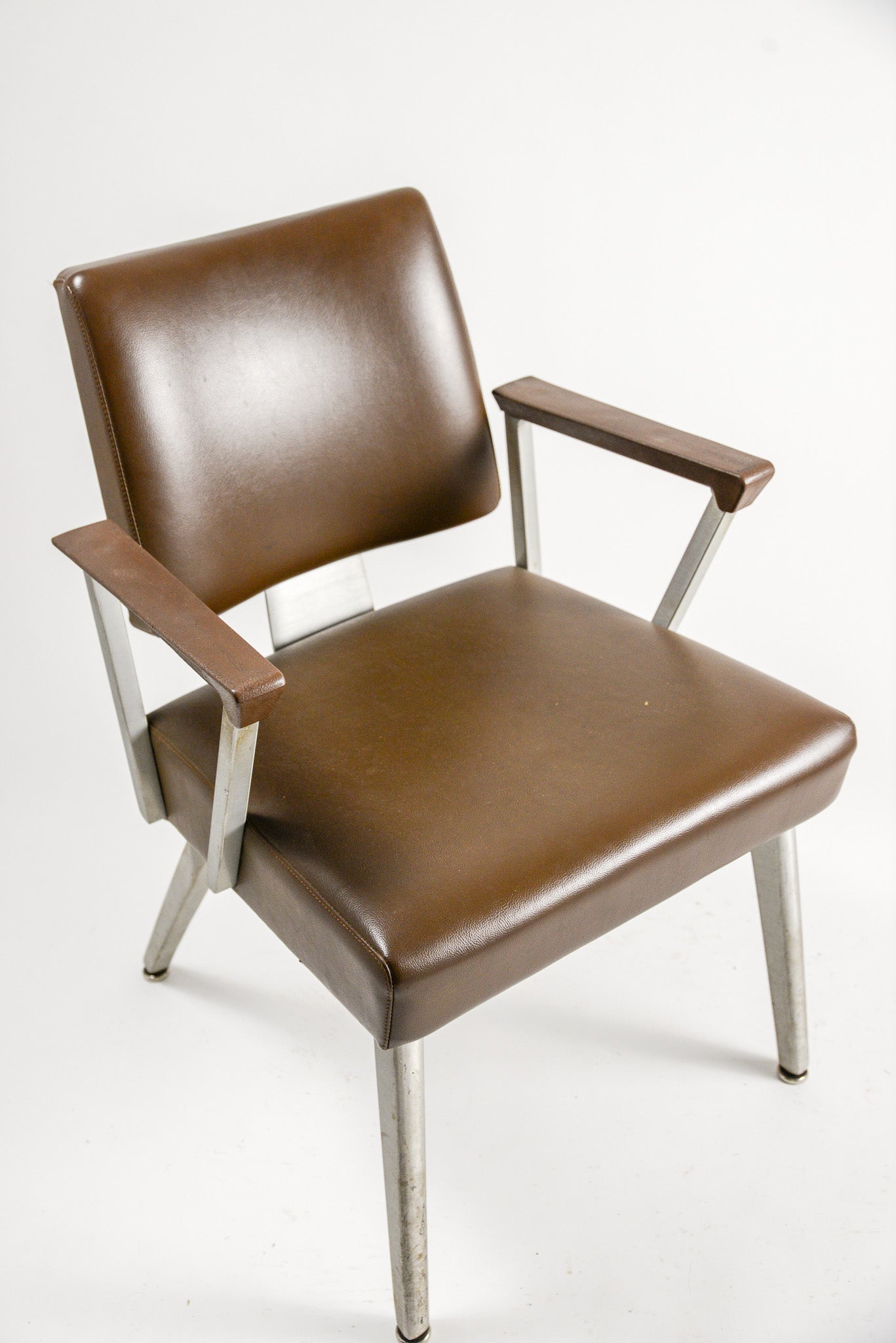 Aluminum Armchair / アルミ アームチェア