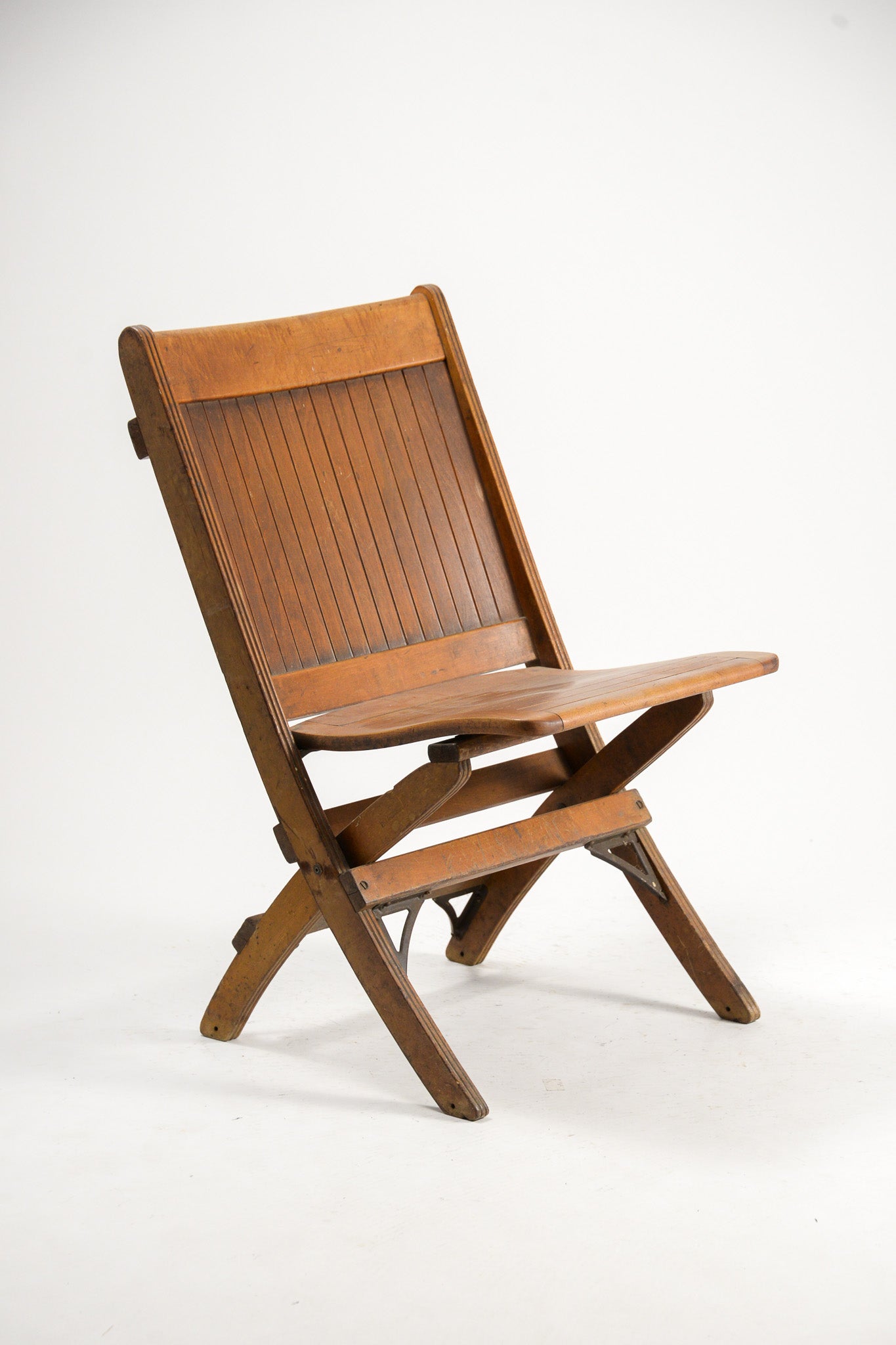 Wooden Folding Chair / 木製 折りたたみイス