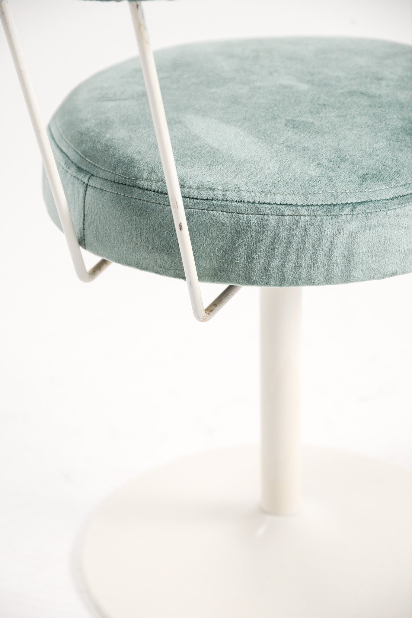Velour Fabric Swivel Chair / ベロアファブリック回転チェア