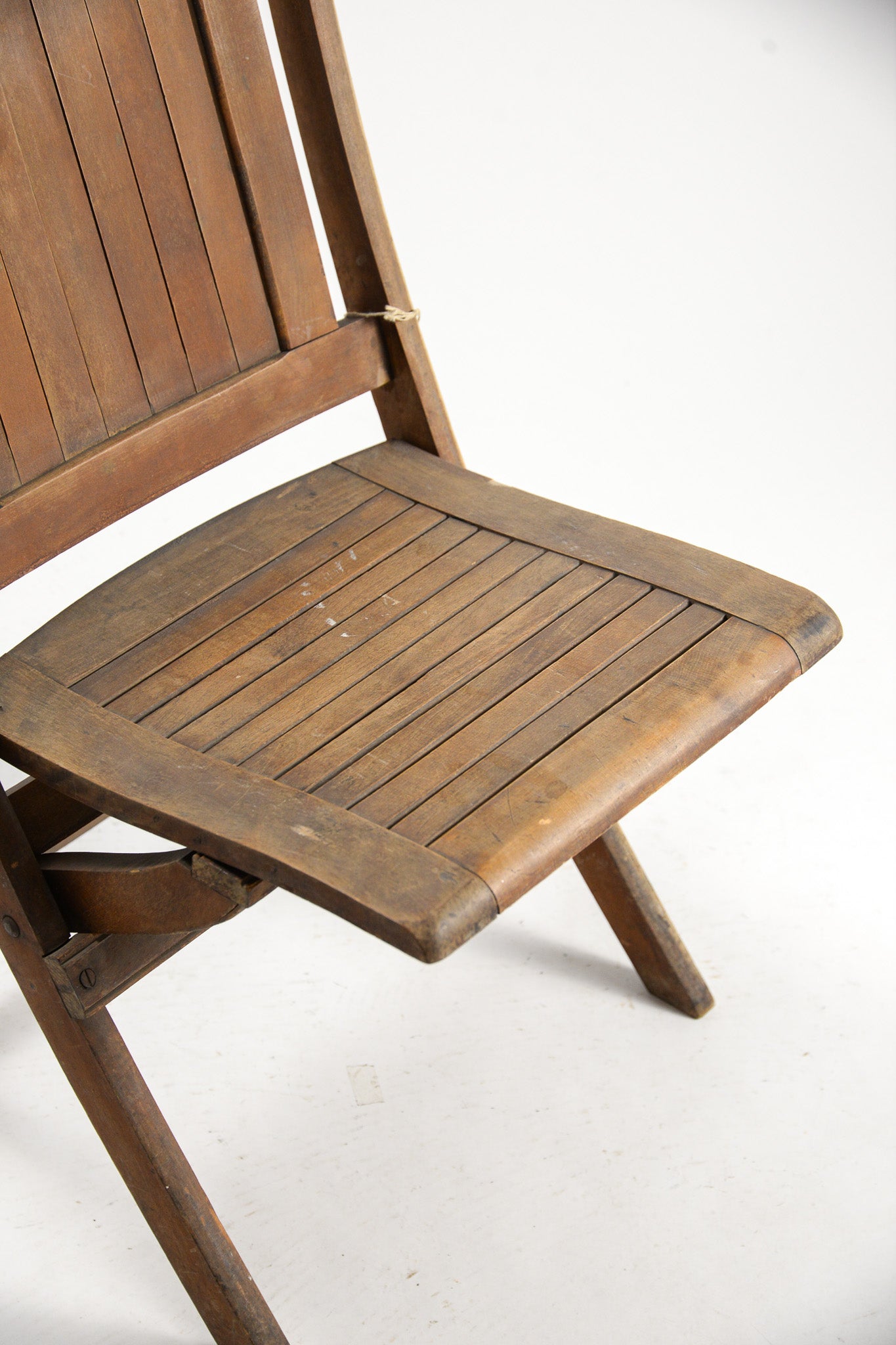 Wooden Folding Chair / 木製 折りたたみイス