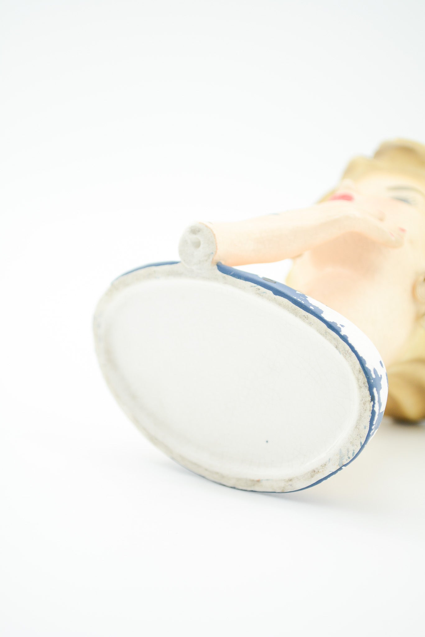 Ceramic Figurine "Woman" / 陶器の女性オブジェ