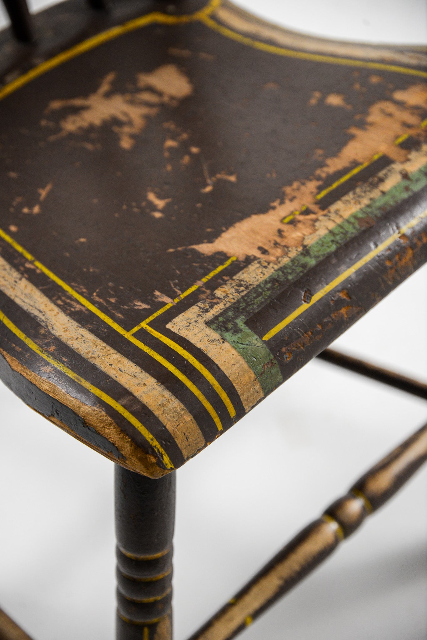 Antique Hand-Painted Spindle Chair / アンティーク ハンドペイント スピンドルチェア