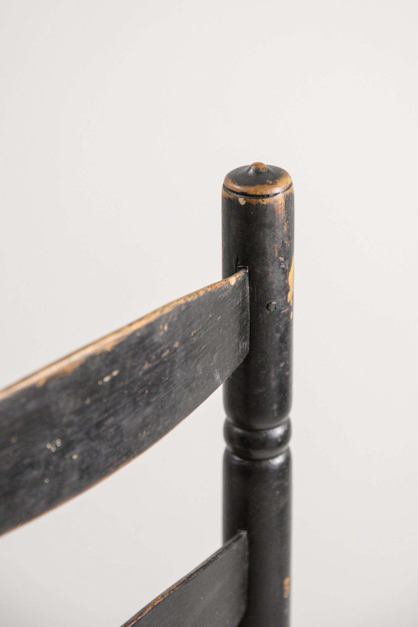 Antique Ladder Back Chair / アンティーク ラダーバックチェア