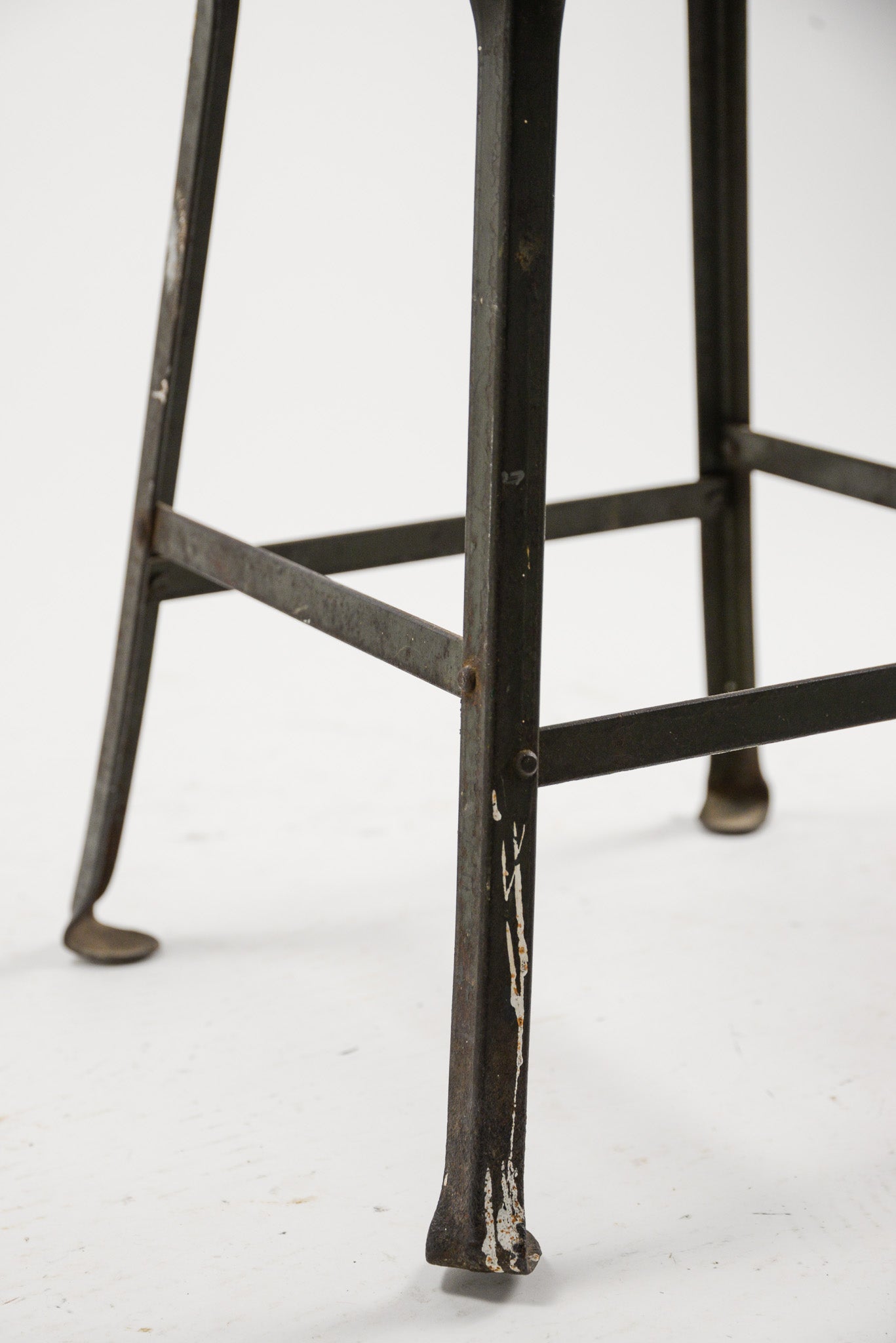 Vintage Industrial Metal Stool / ヴィンテージ インダストリアル メタルスツール