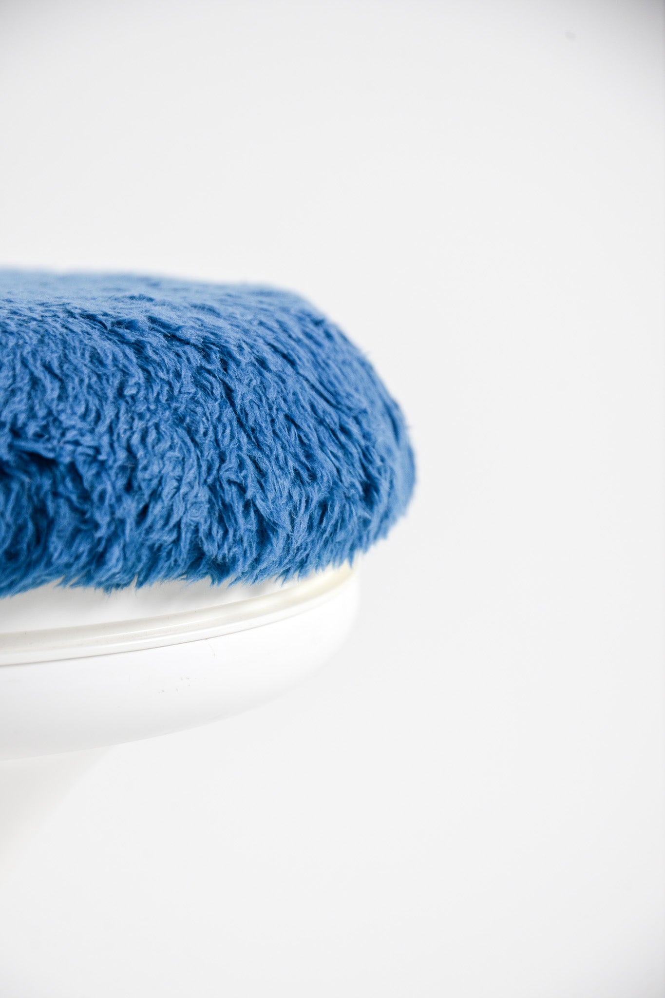 MOFU MOFU Stool Blue & White/ モフモフ スツール ブルー&ホワイト