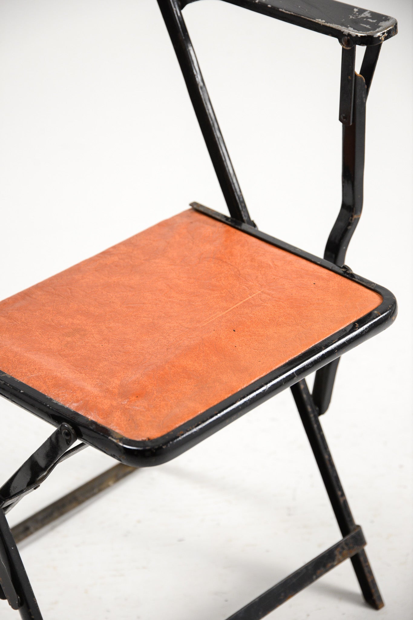 Metal Frame Folding Chair / メタルフレーム折りたたみチェア