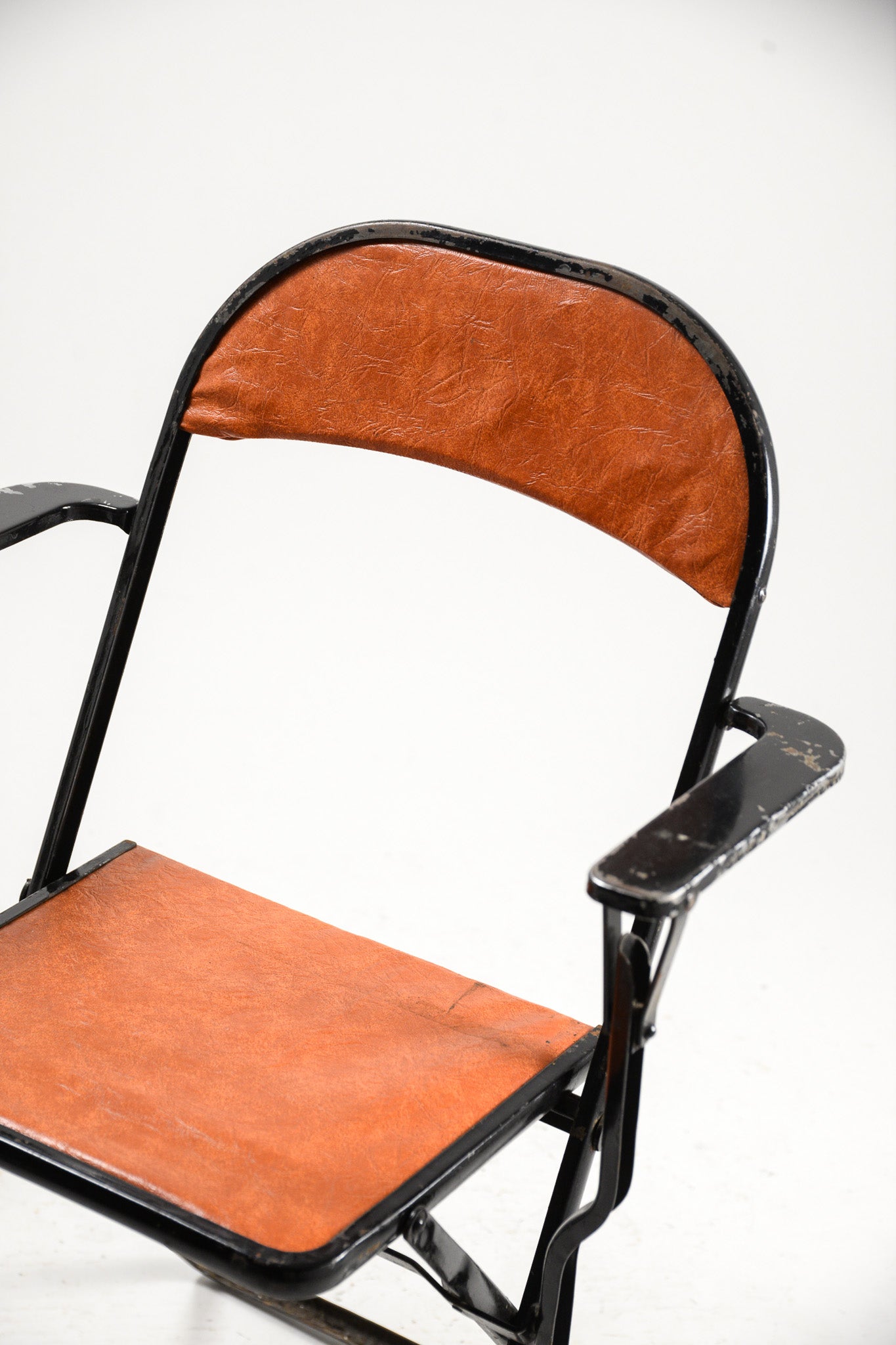 Metal Frame Folding Chair / メタルフレーム折りたたみチェア