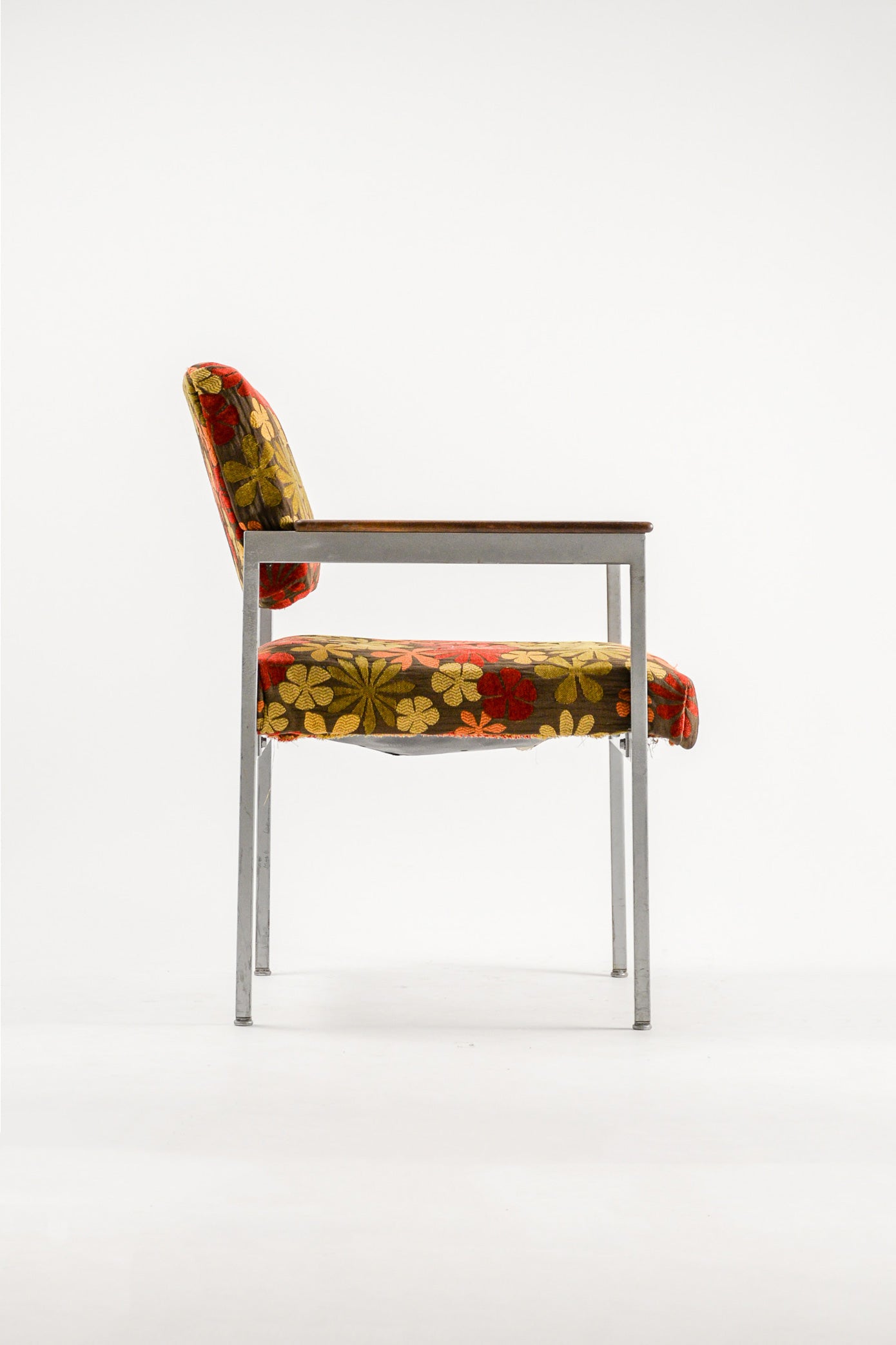 Floral Fabric Armchair / 花柄ファブリック アームチェア