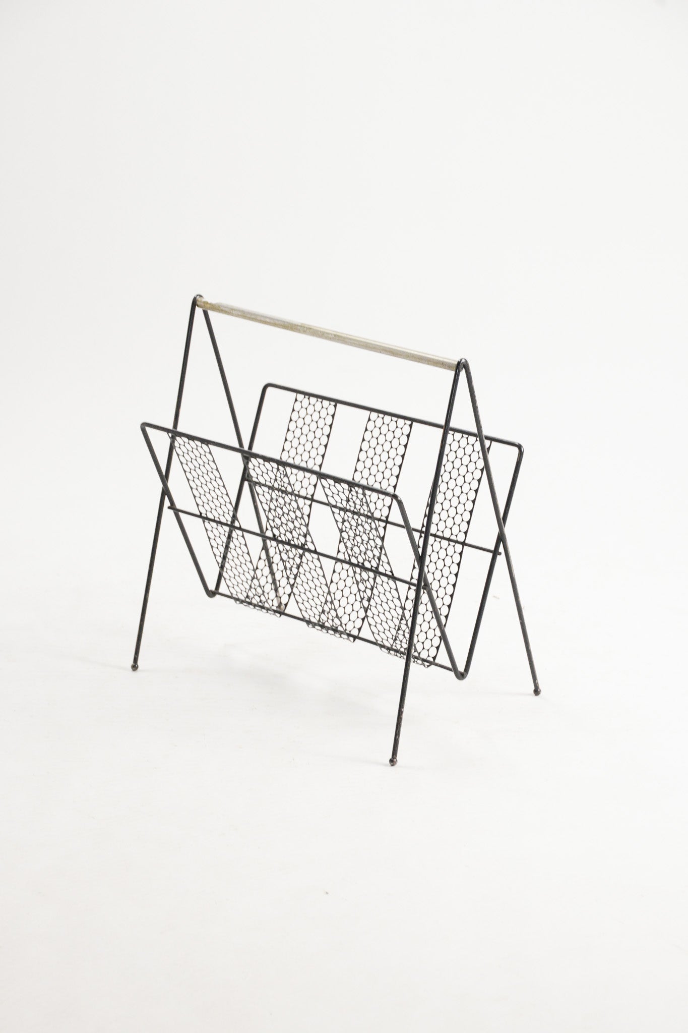 Metal Magazine Rack / メタルマガジンラック