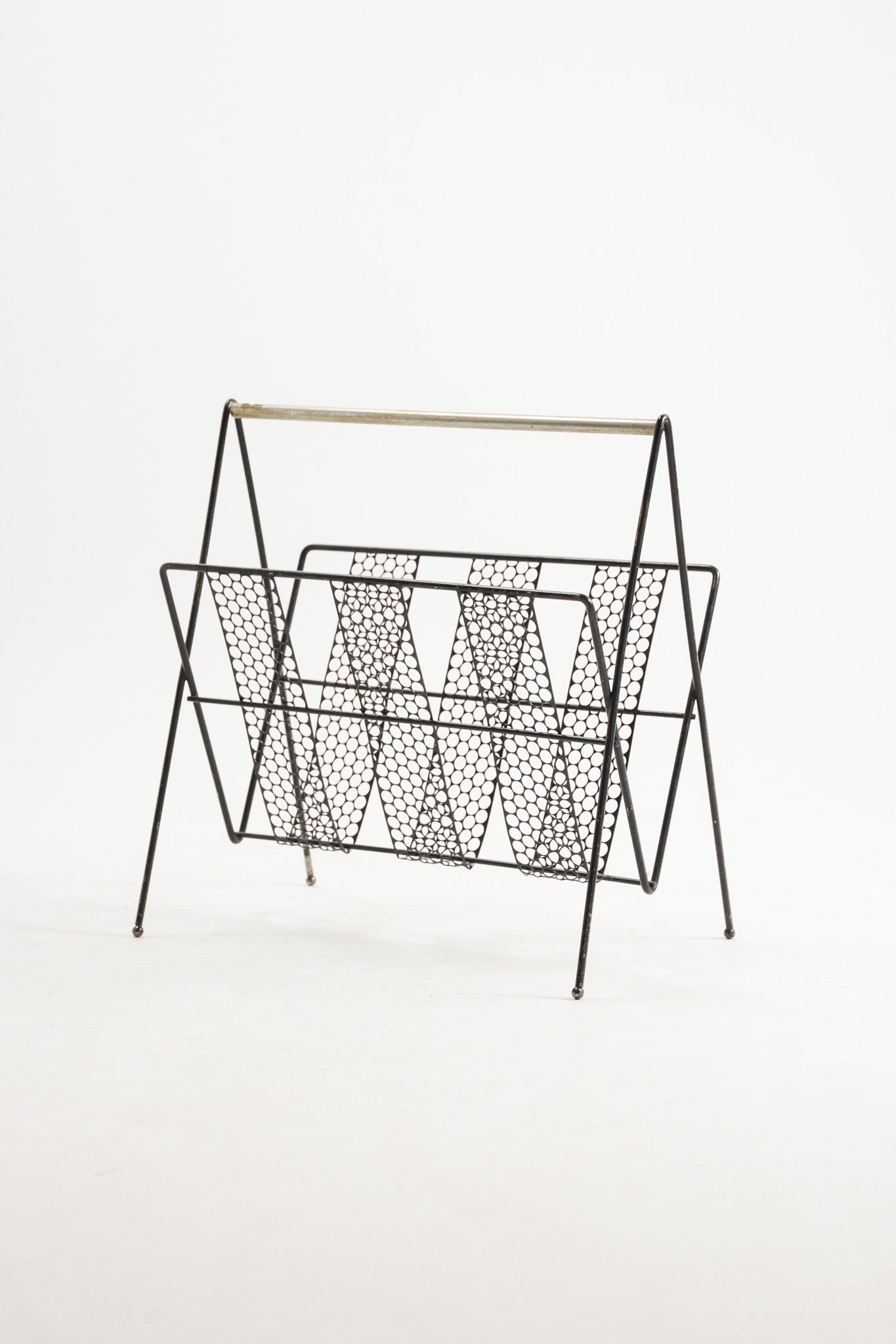 Metal Magazine Rack / メタルマガジンラック