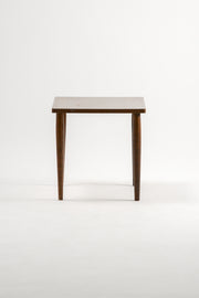 Square Side Table / 小ぶりなサイドテーブル