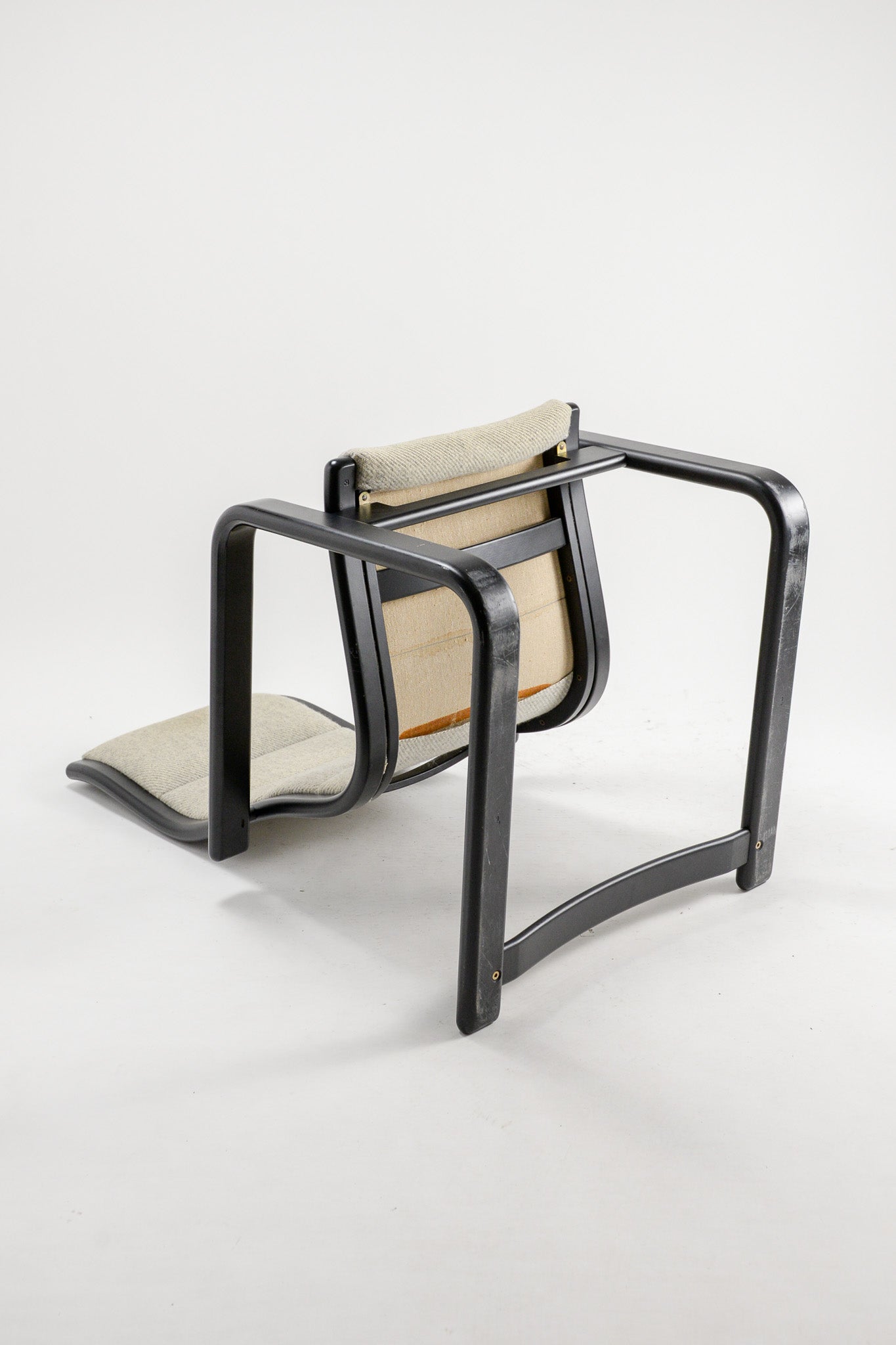 Gray Fabric High-Back Armchair / グレーファブリックアームチェア