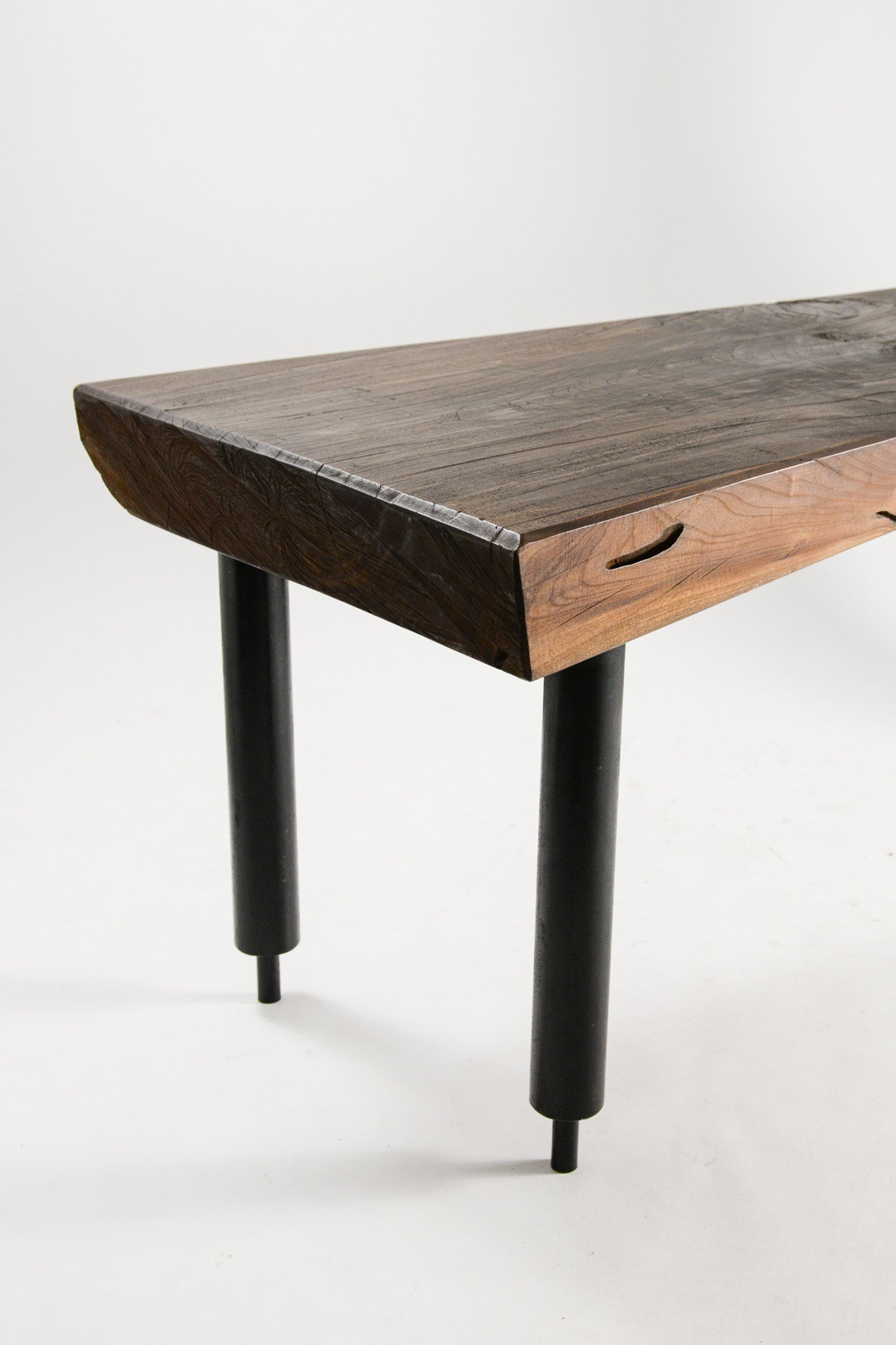 Handcrafted Live Edge Table with Sculptural Element / スカルプチュアル・ライブエッジ テーブル
