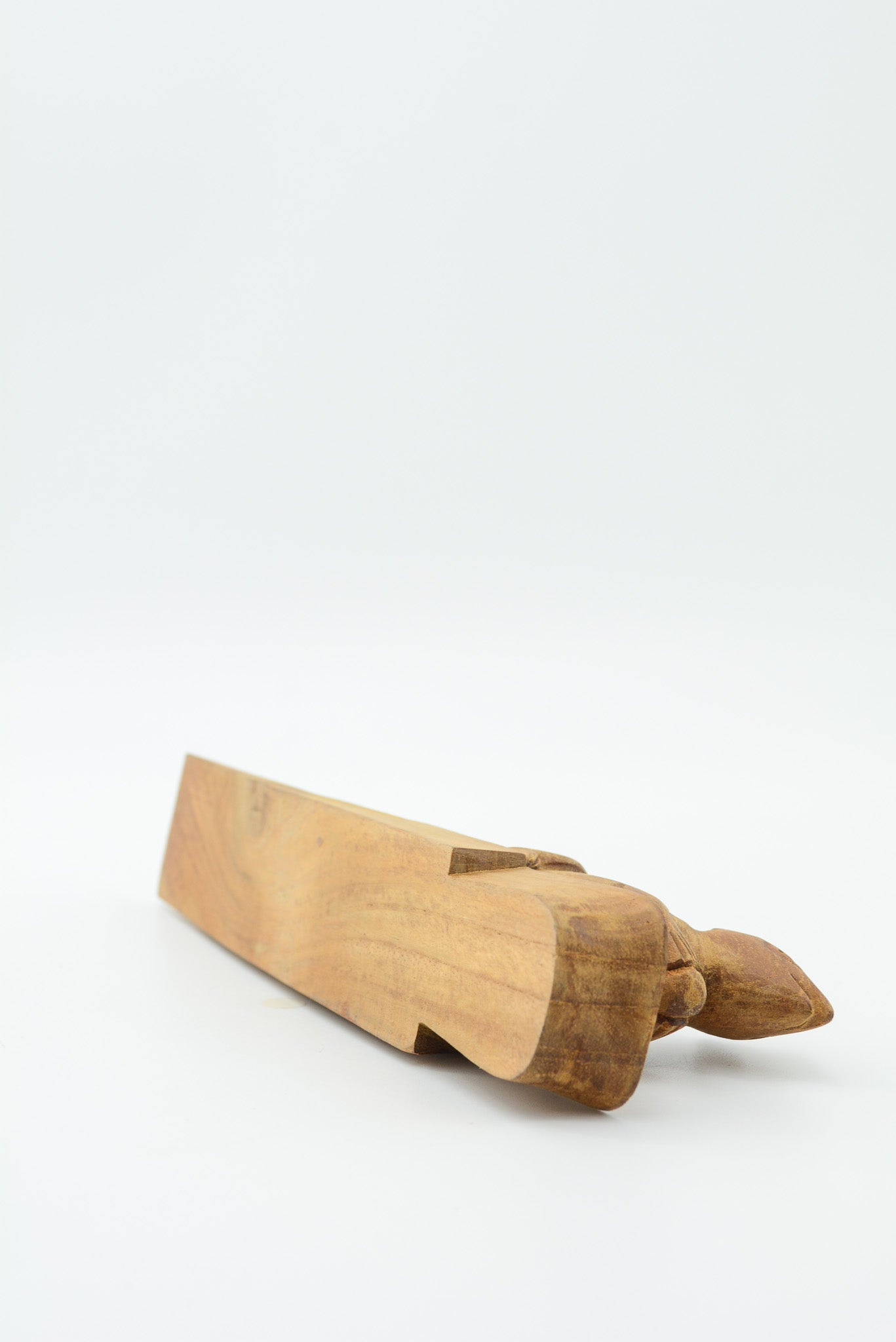 木彫りのネズミのドアストッパー / Wooden Mouse Door Stopper