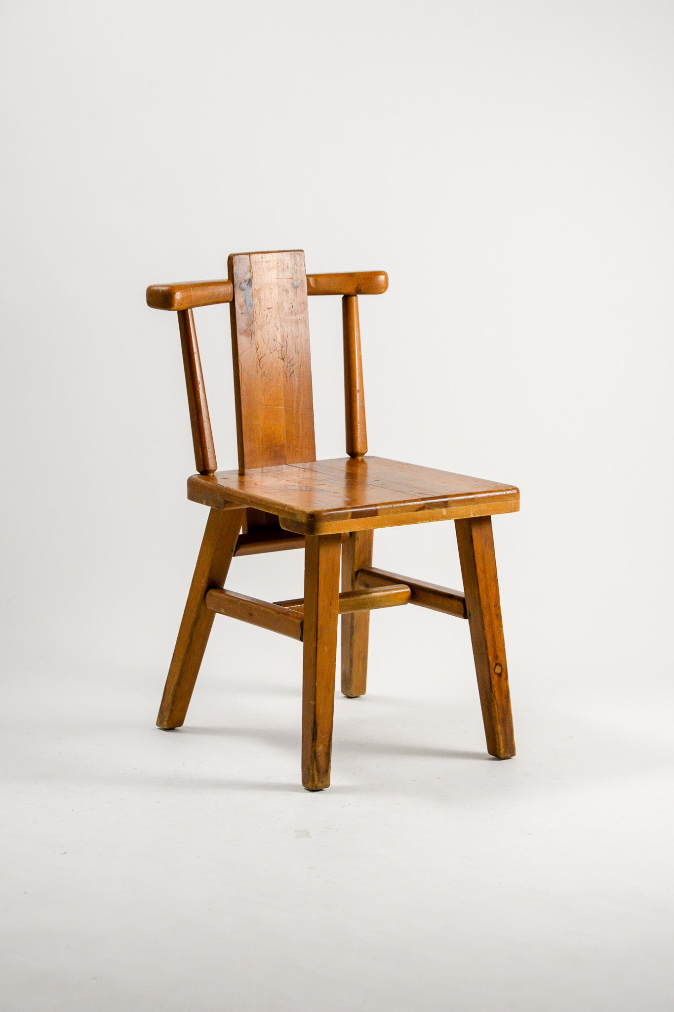 Wooden Chair / 木製チェア