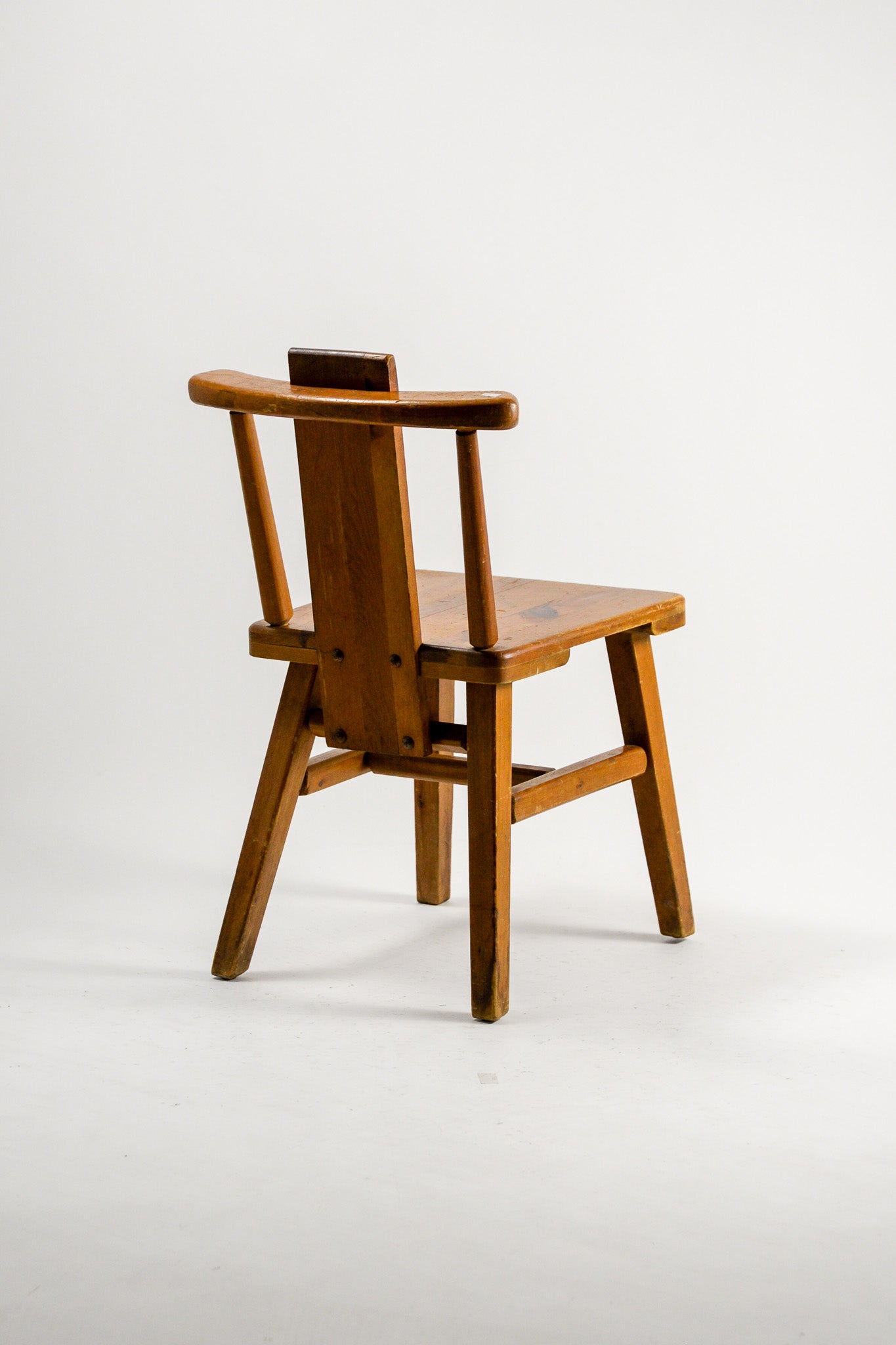 Wooden Chair / 木製チェア
