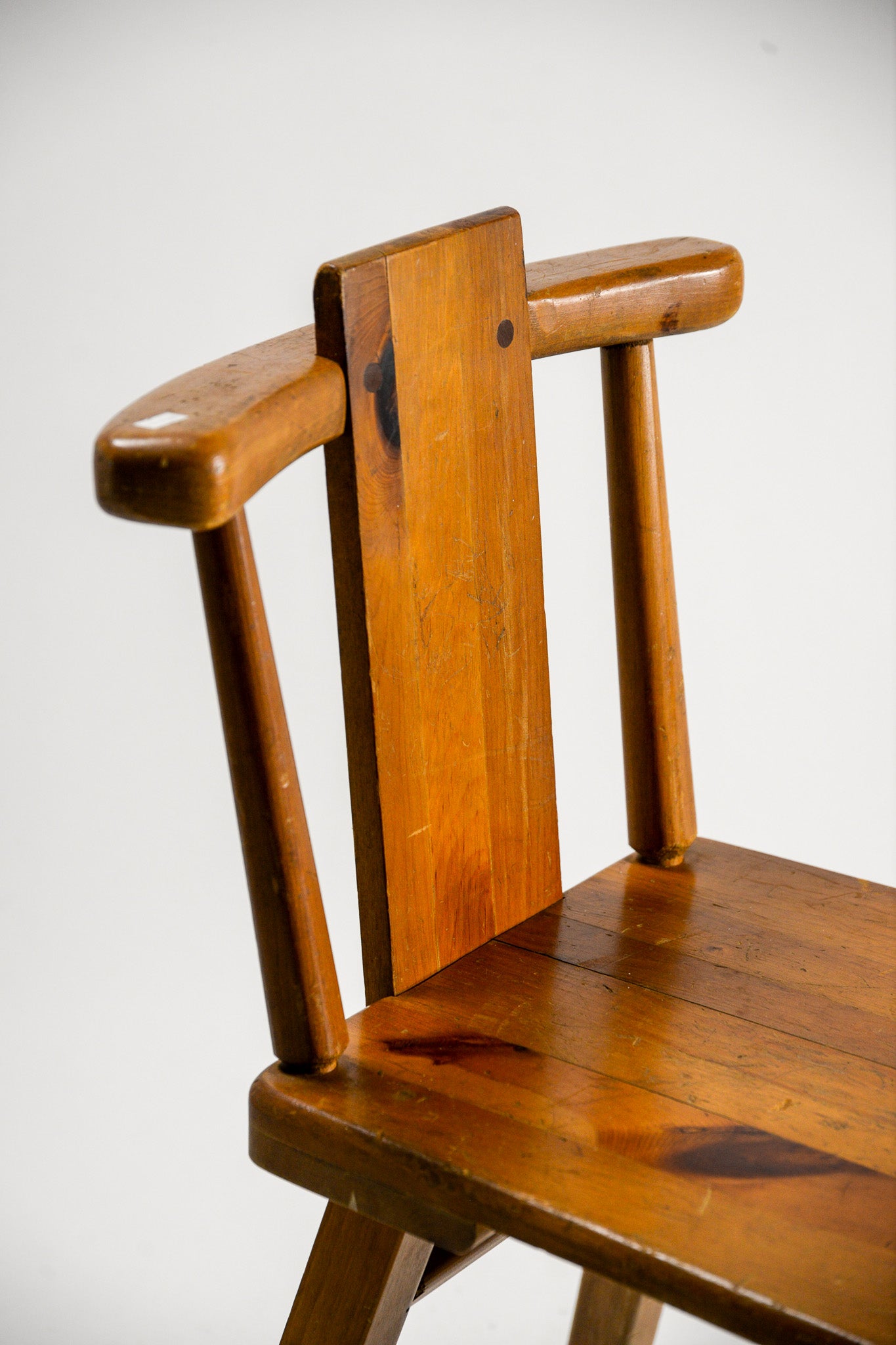 Wooden Chair / 木製チェア