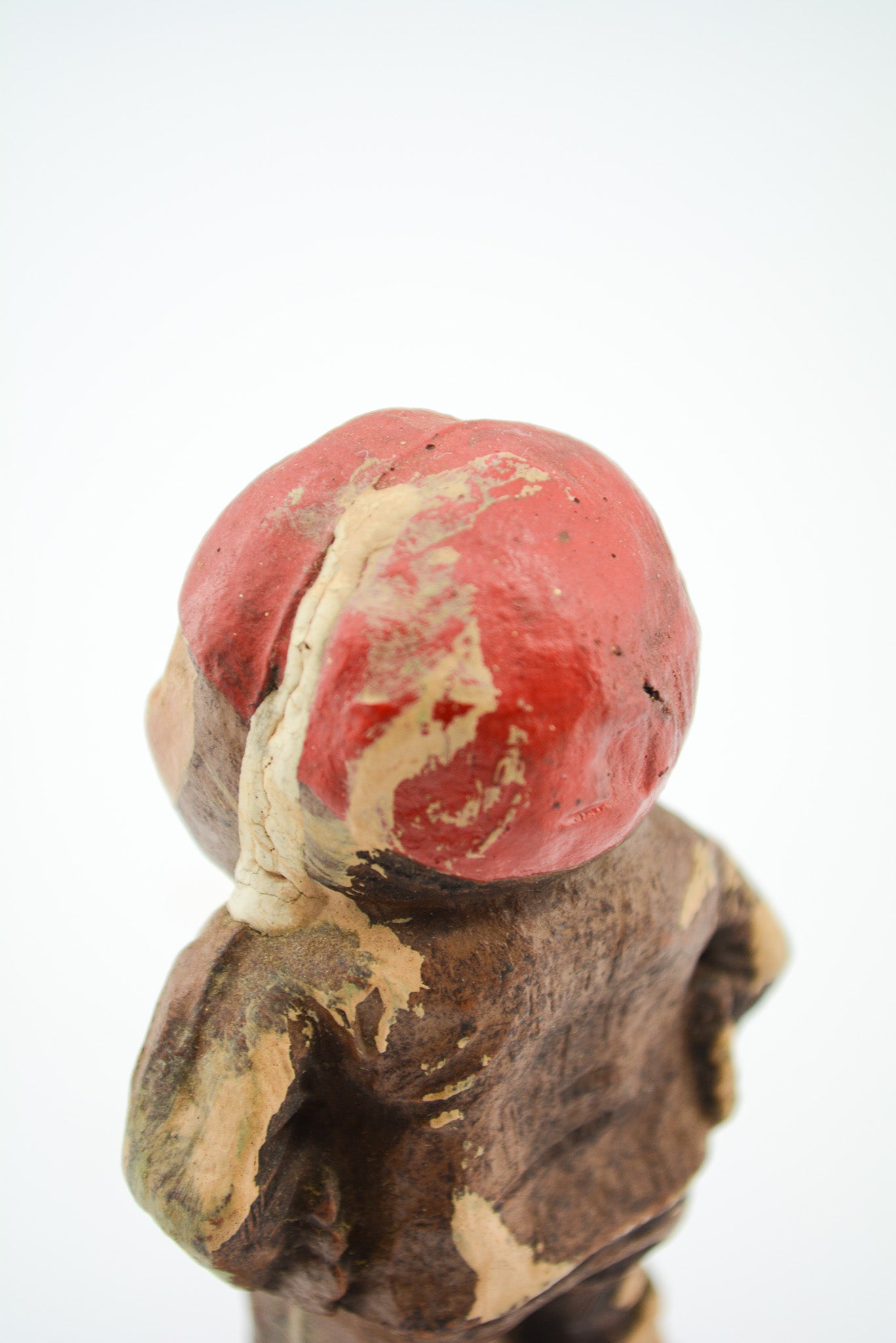 Vintage Figure: Smiling Character / ビンテージ フィギュア：微笑むキャラクター