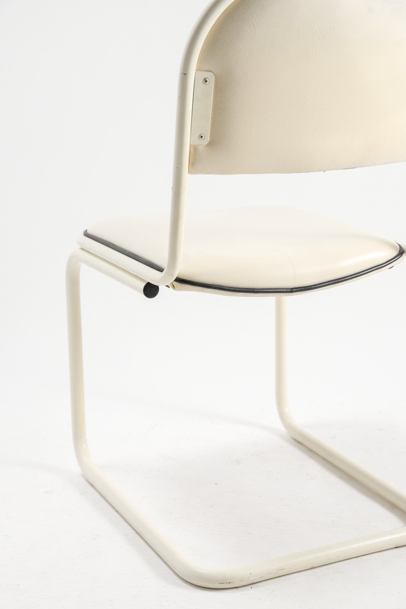 Cantilever Chair / カンチレバーチェア