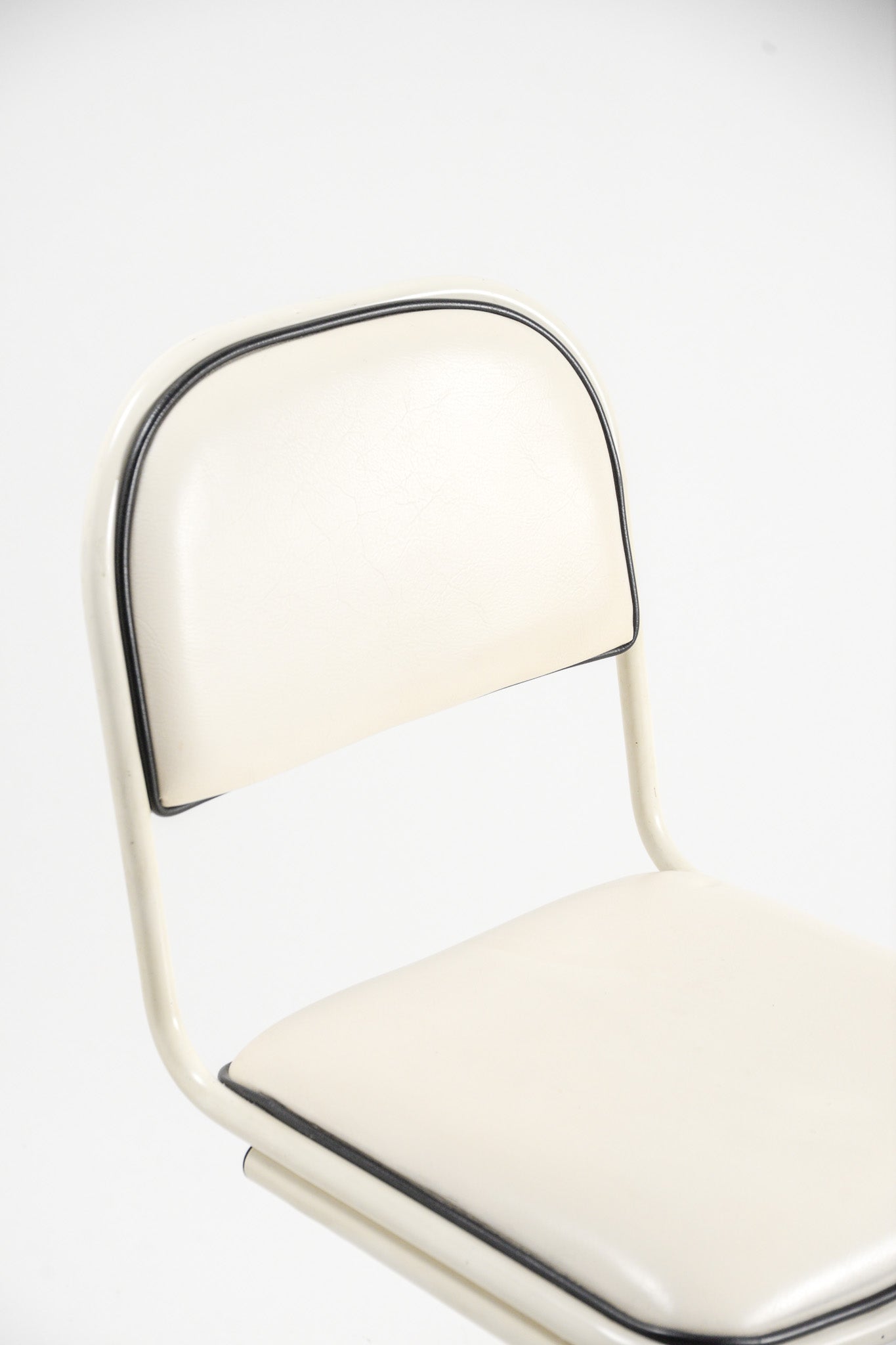 Cantilever Chair / カンチレバーチェア